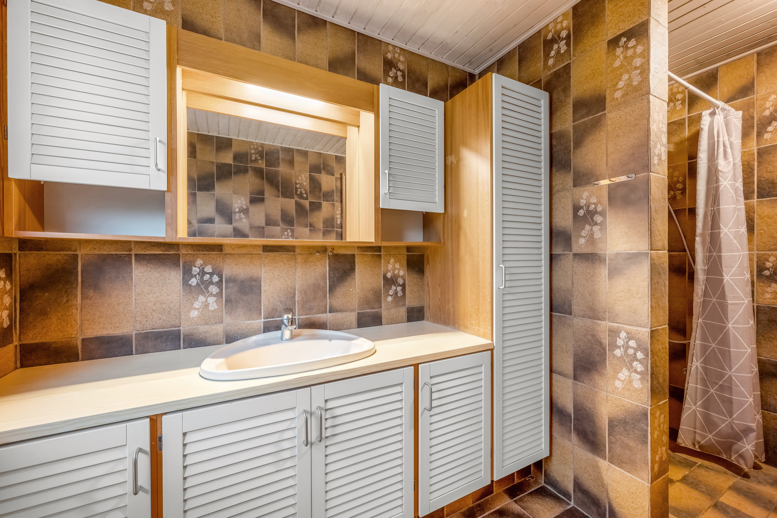 Fremhævet badeværelse billede i fuldskærmstilstand. Billede af Skovbrynet 9 og 11, Ølstrup, 6950 Ringkøbing