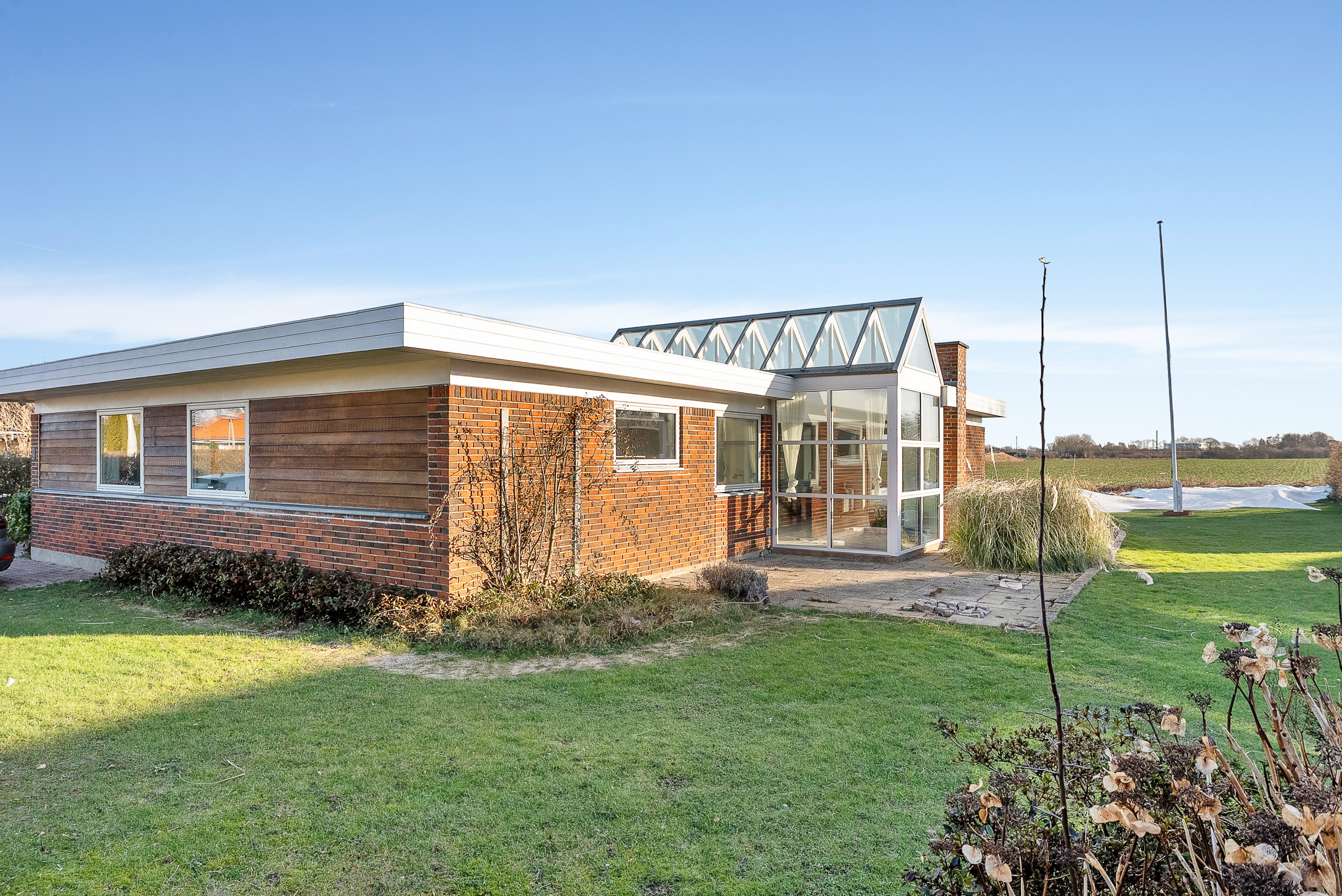 Fremhævet facade billede i fuldskærmstilstand. Billede af Bredager 9, Bredstrup, 7000 Fredericia