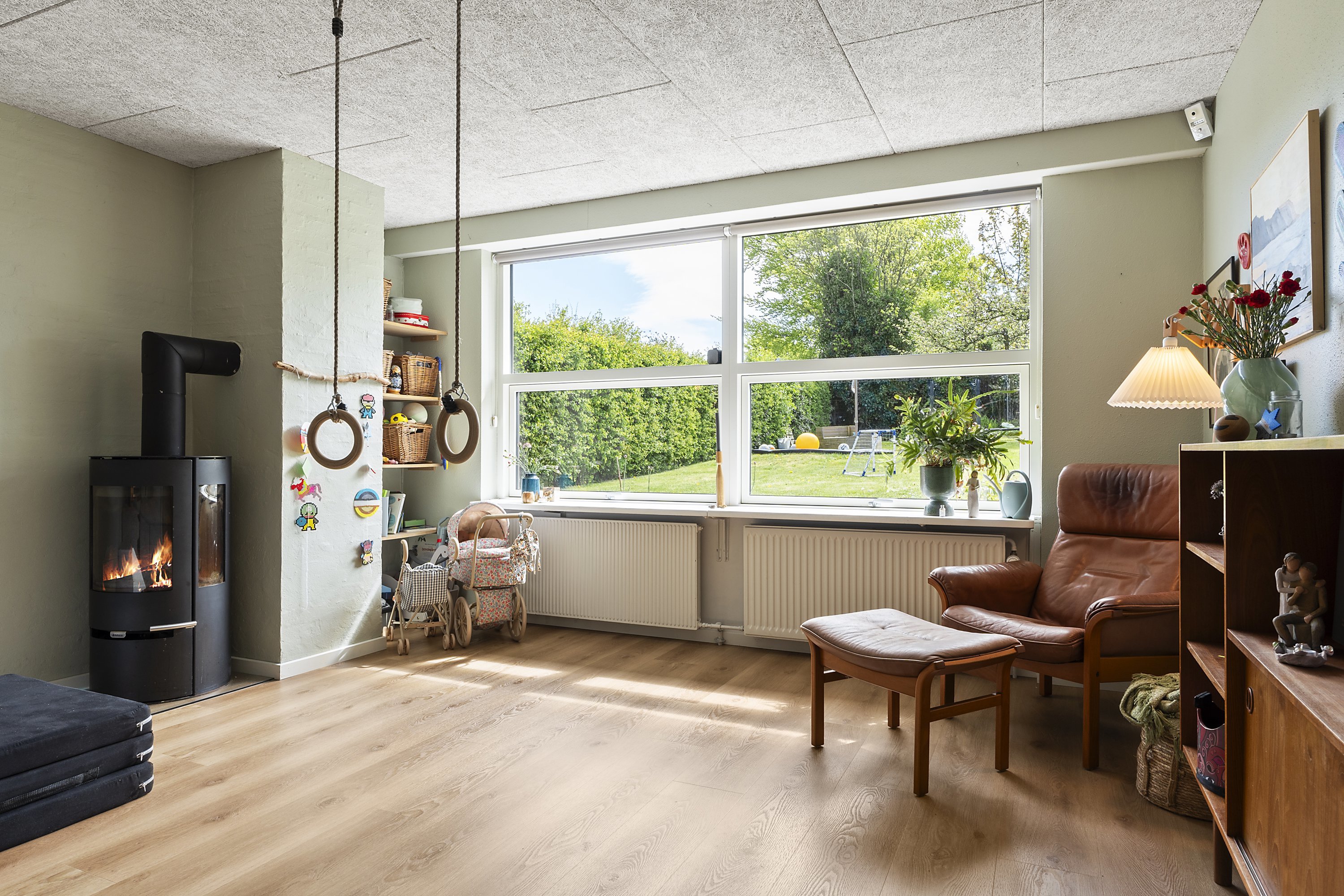 Fremhævet stue billede i fuldskærmstilstand. Billede af Møllevej 40, 9800 Hjørring