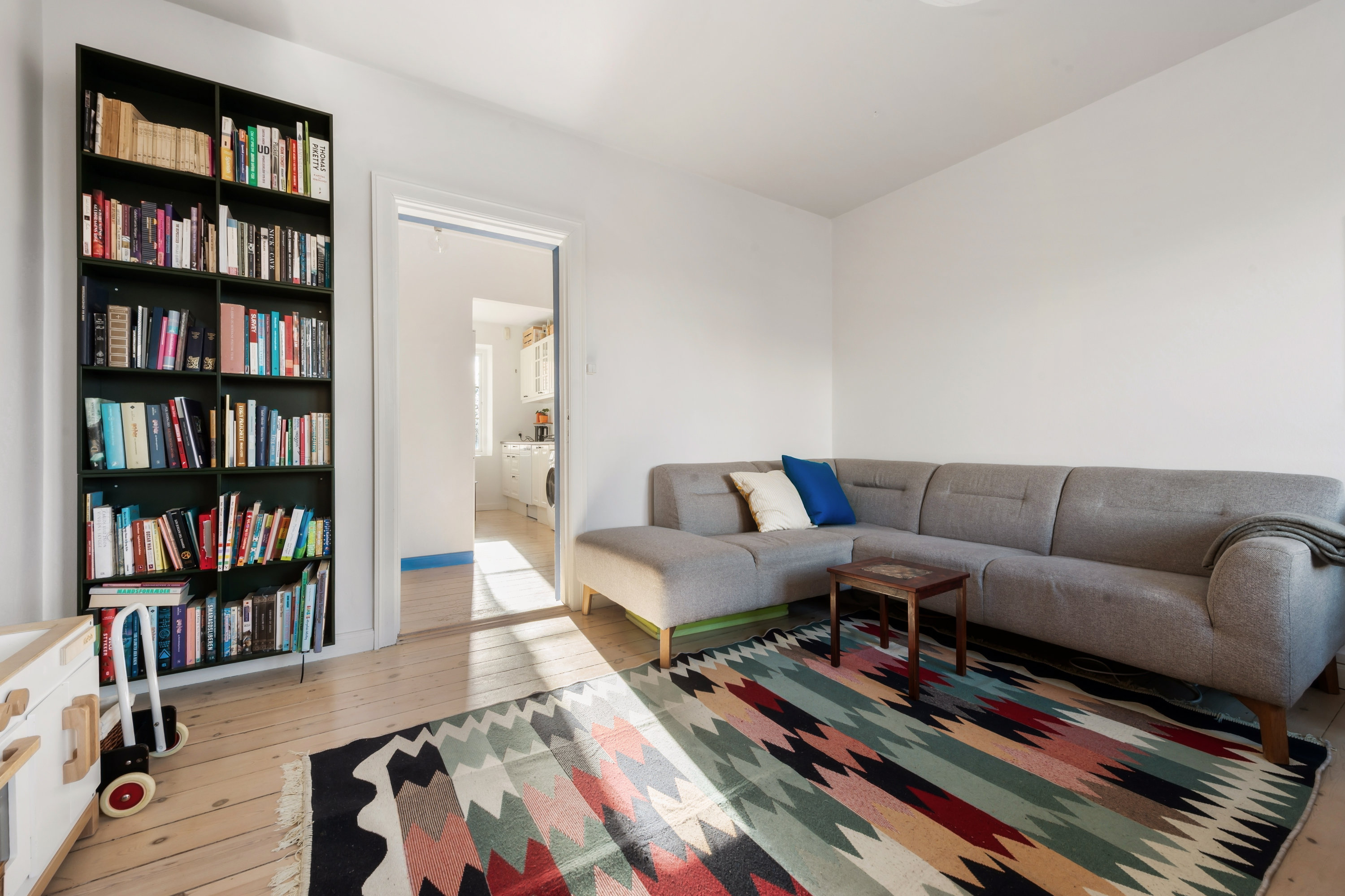 Fremhævet værelse billede i fuldskærmstilstand. Billede af Torbenfeldtvej 33, st.. tv., 2700 Brønshøj