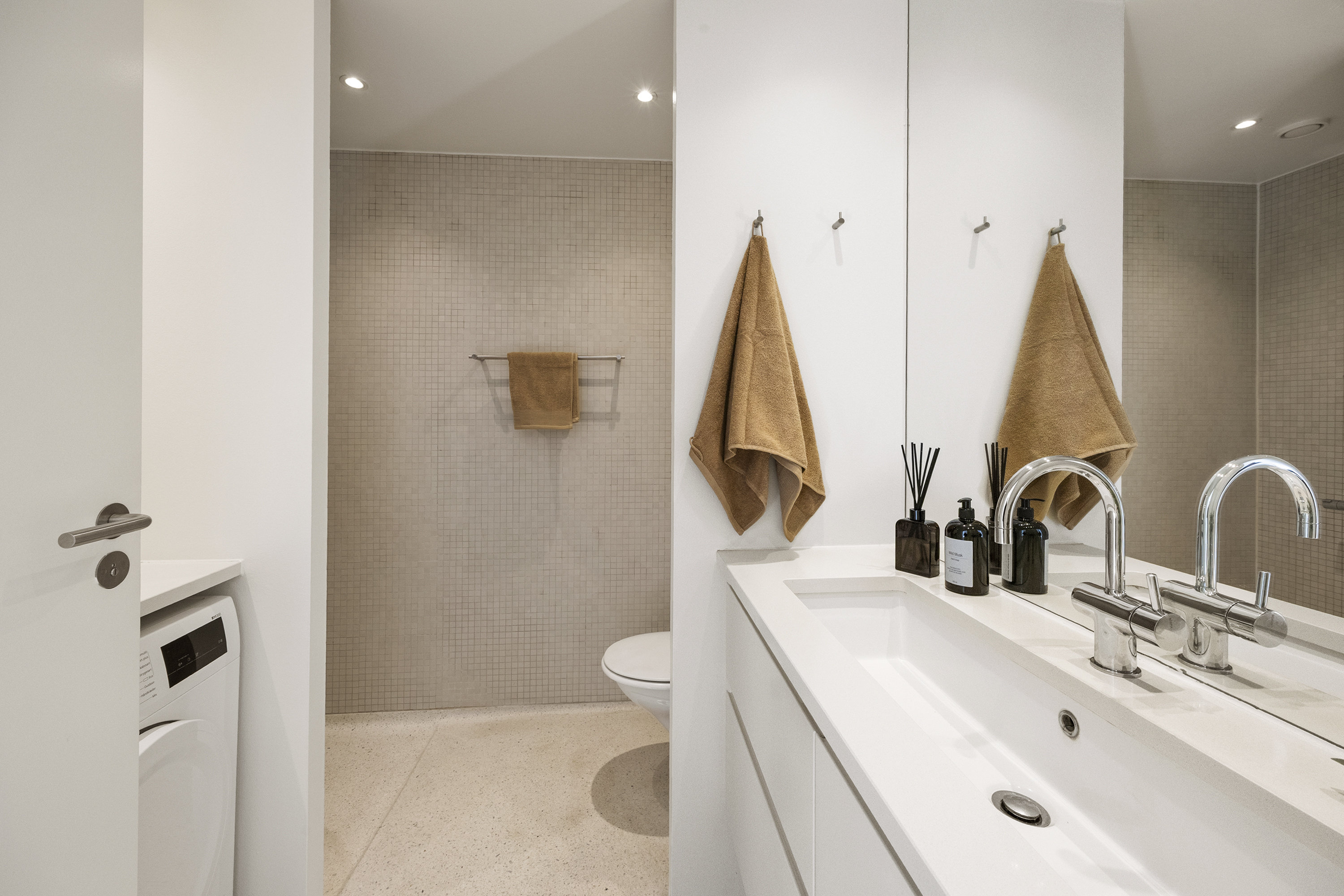 Fremhævet badeværelse billede i fuldskærmstilstand. Billede af Havneholmen 74, st.. th., 1561 København V