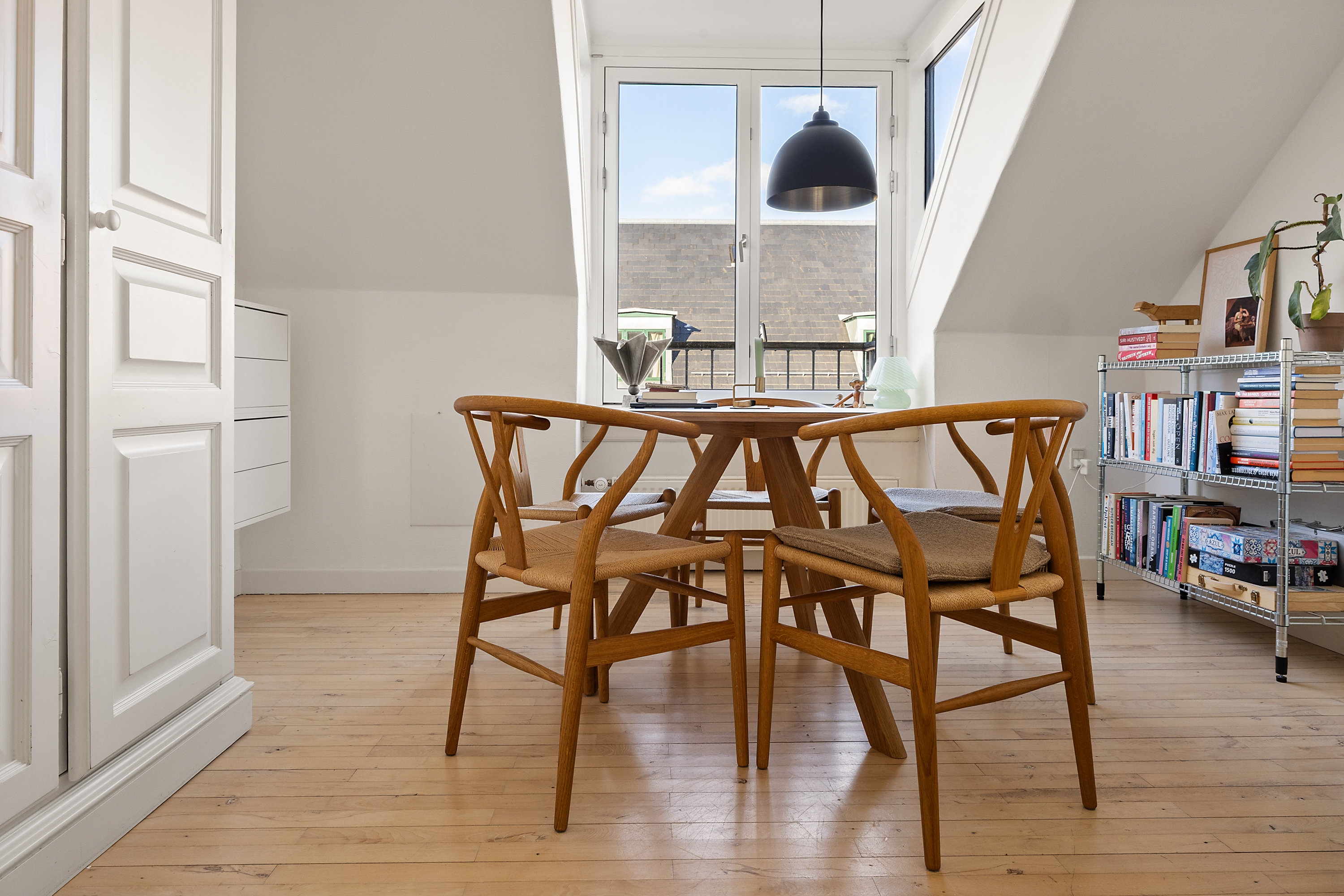 Fremhævet spisekrog billede i fuldskærmstilstand. Billede af Andreas Bjørns Gade 16, 5. tv., 1428 København K