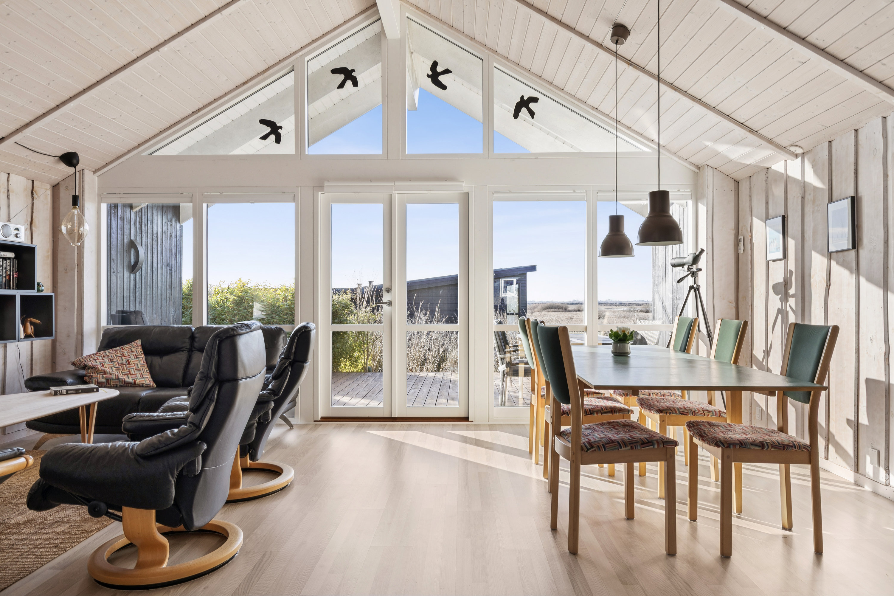 Fremhævet stue billede i fuldskærmstilstand. Billede af Ravnholt 48, Havnsø, 4591 Føllenslev