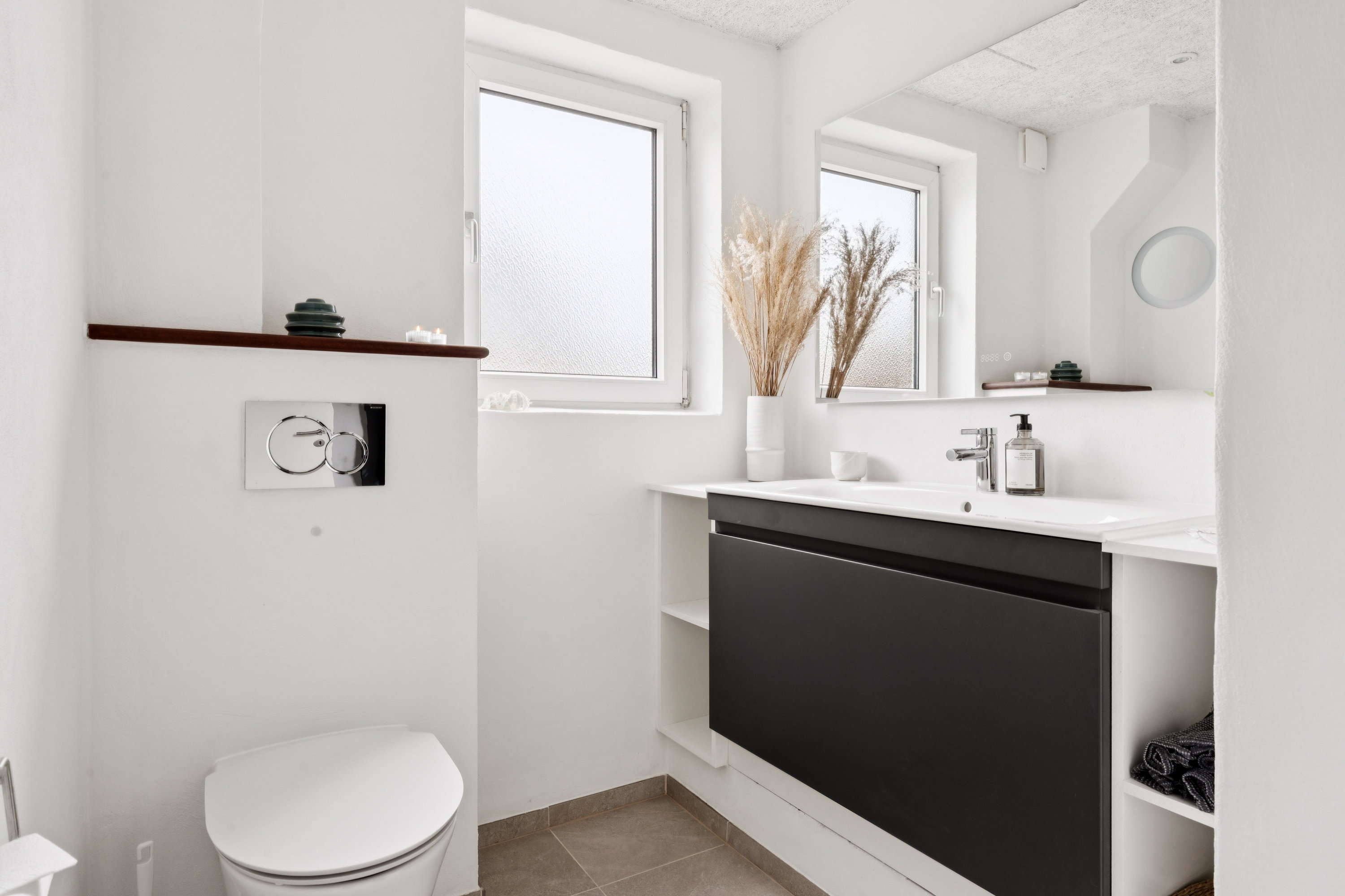 Fremhævet badeværelse billede i fuldskærmstilstand. Billede af Klarup Skolevej 7A, 9270 Klarup