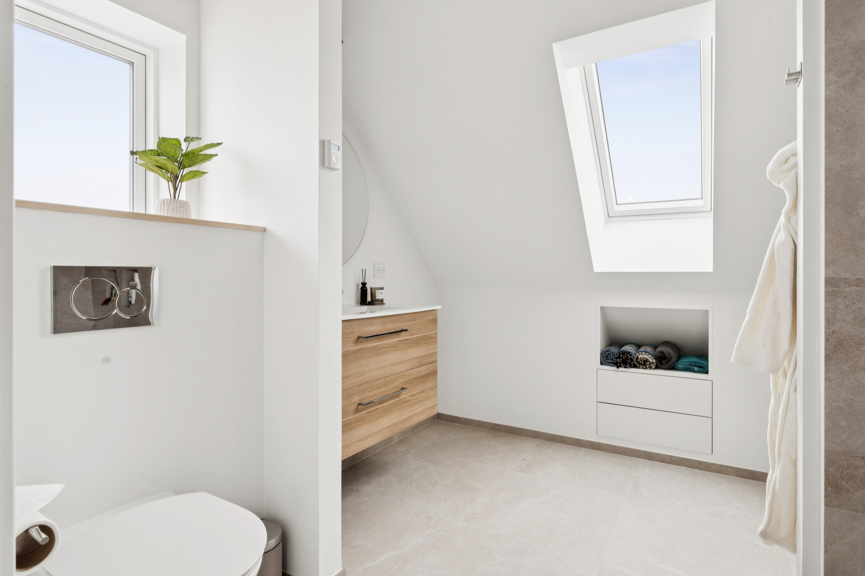 Fremhævet badeværelse billede i fuldskærmstilstand. Billede af Klarup Skolevej 7A, 9270 Klarup