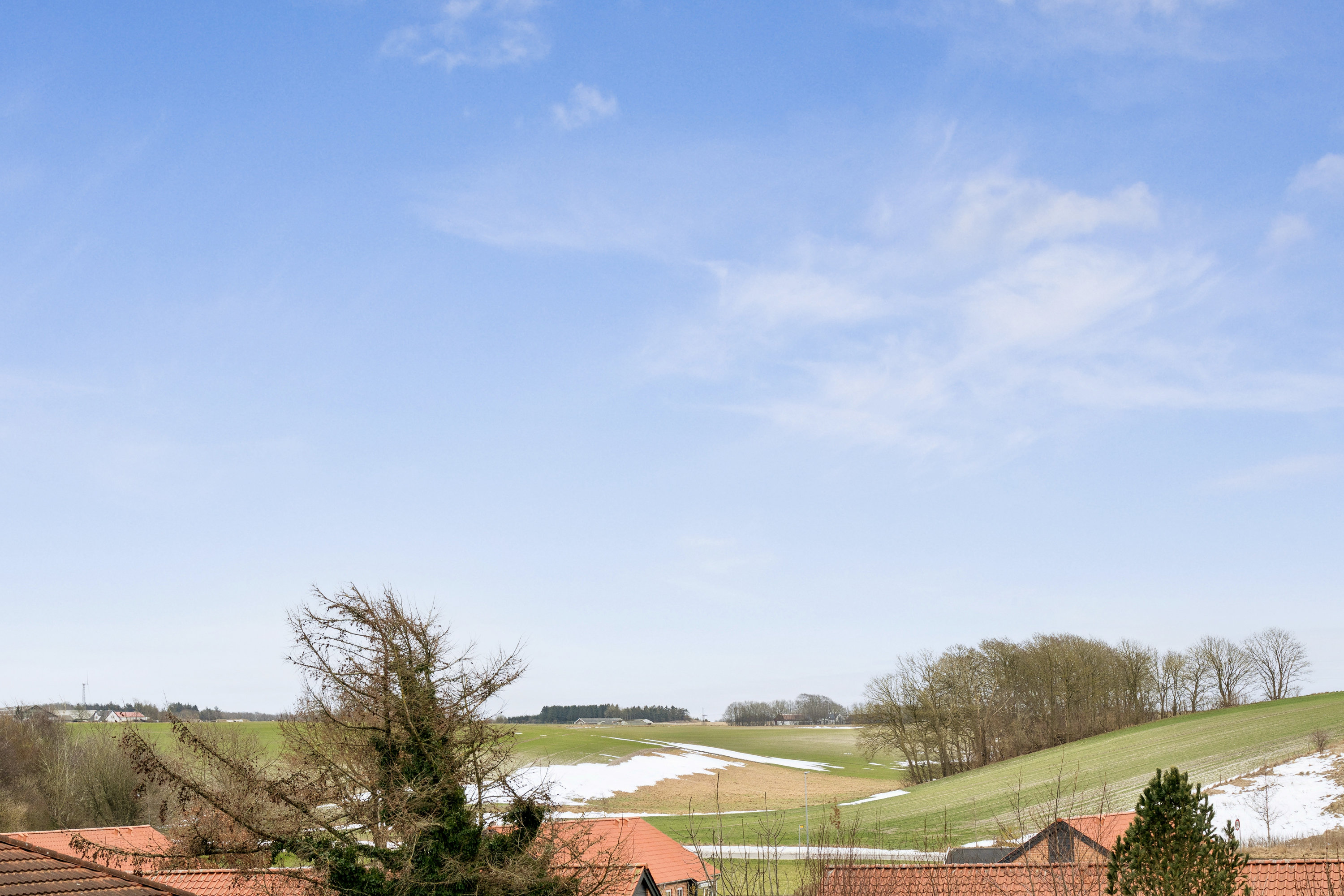 Fremhævet udsigt billede i fuldskærmstilstand. Billede af Klarup Skolevej 7A, 9270 Klarup