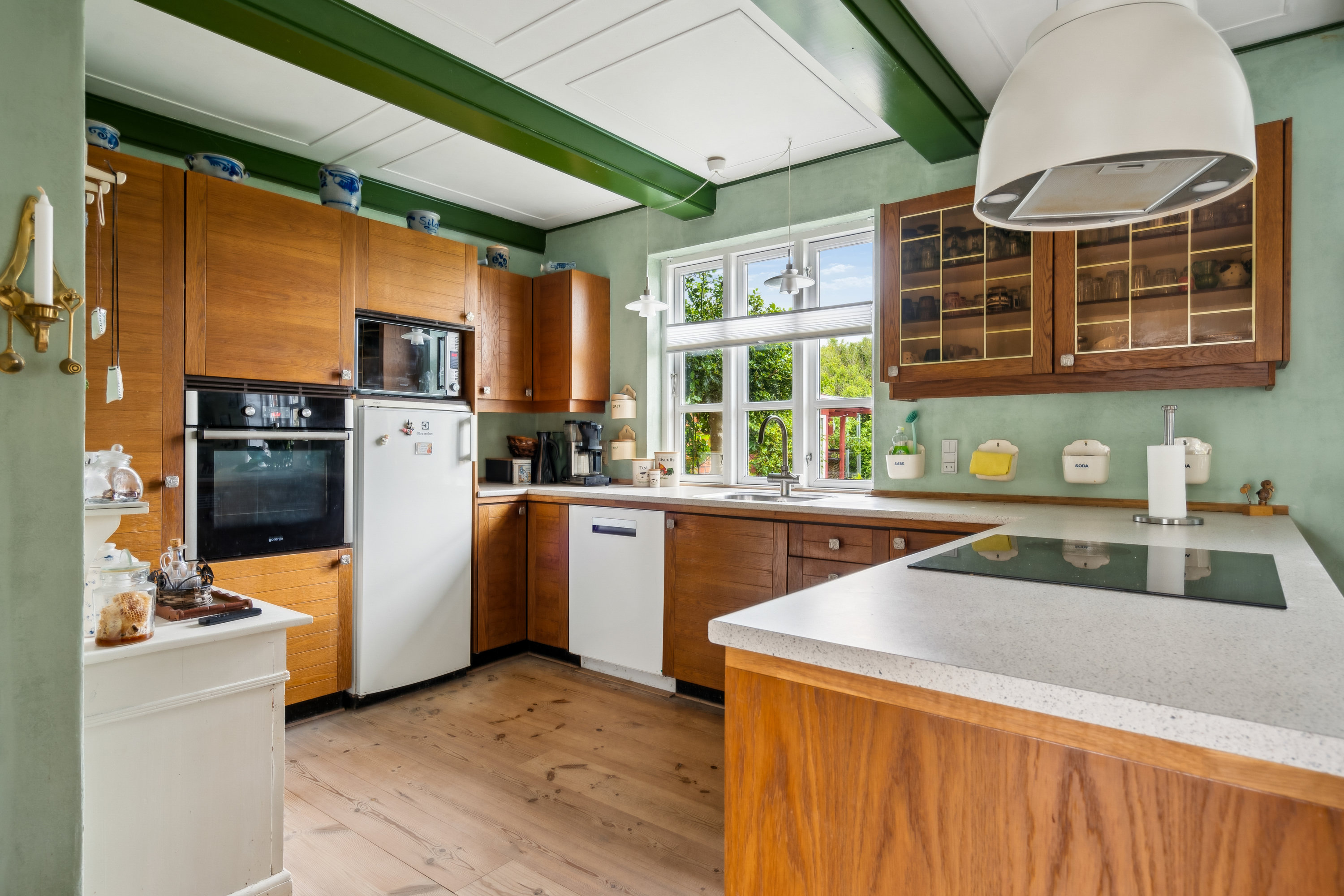 Fremhævet køkken billede i fuldskærmstilstand. Billede af Kløvervangen 13, 9850 Hirtshals