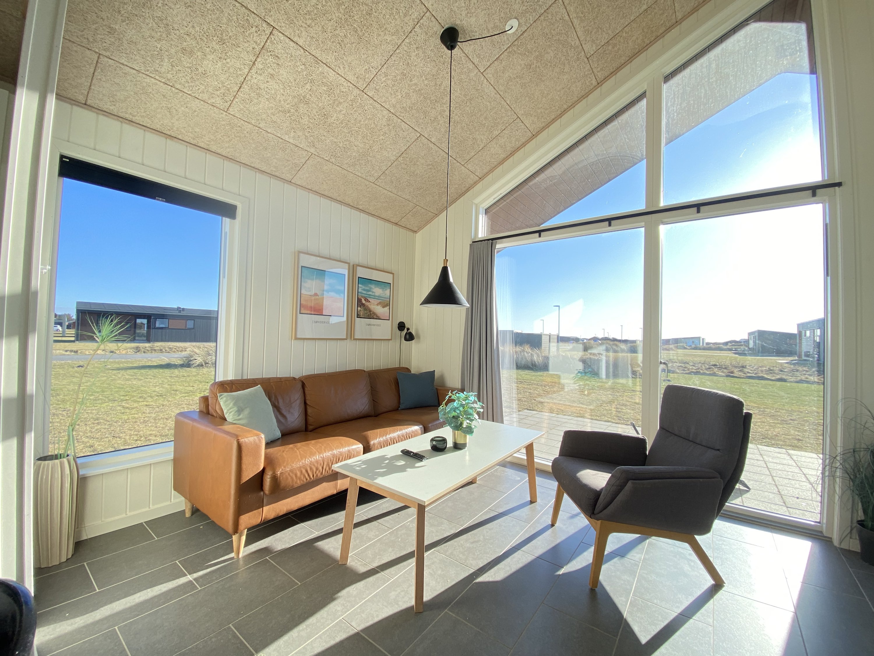 Fremhævet opholdsrum billede i fuldskærmstilstand. Billede af Havstien 21, Søndervig, 6950 Ringkøbing