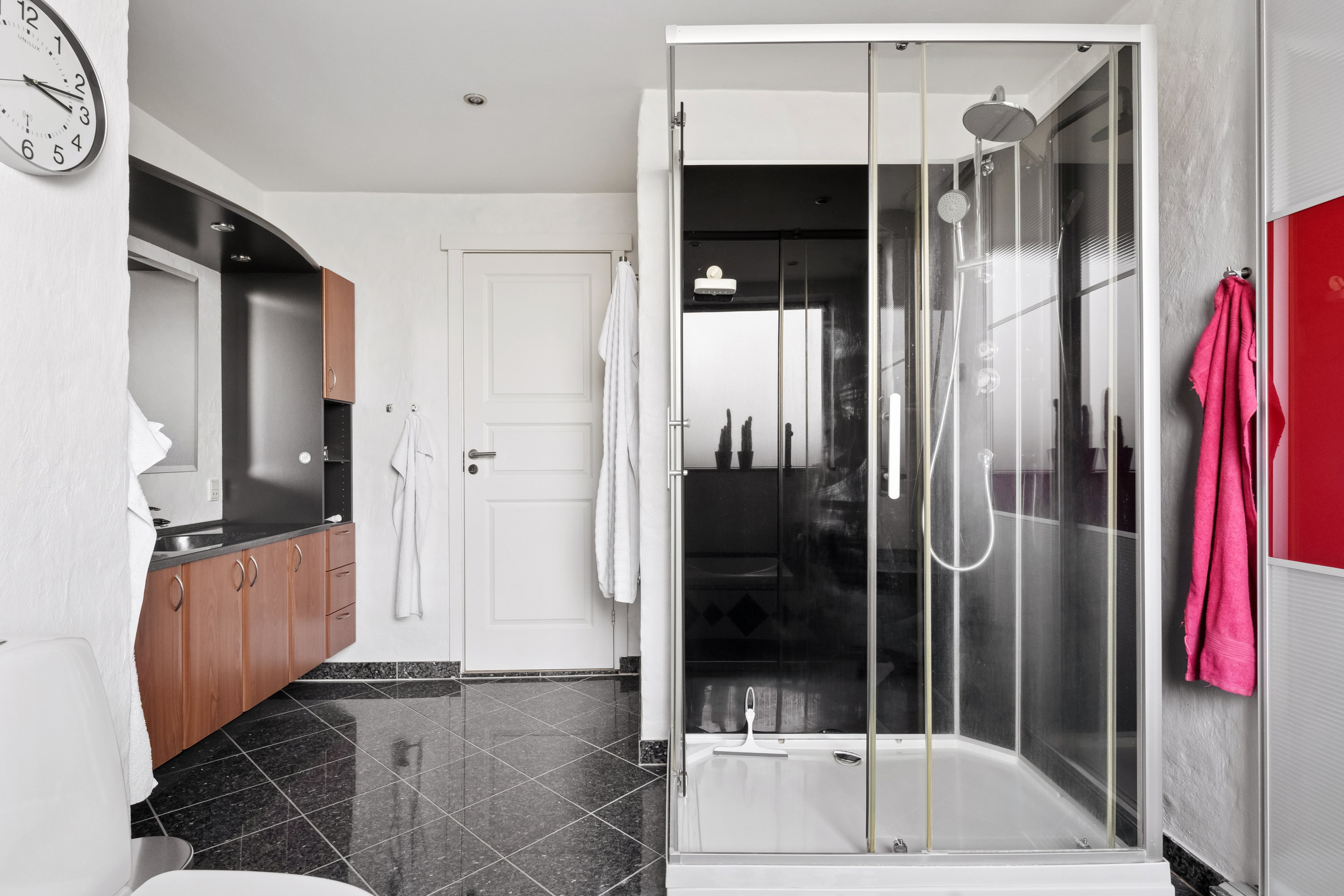 Fremhævet entré billede i fuldskærmstilstand. Billede af Lucernevej 38, 8920 Randers NV