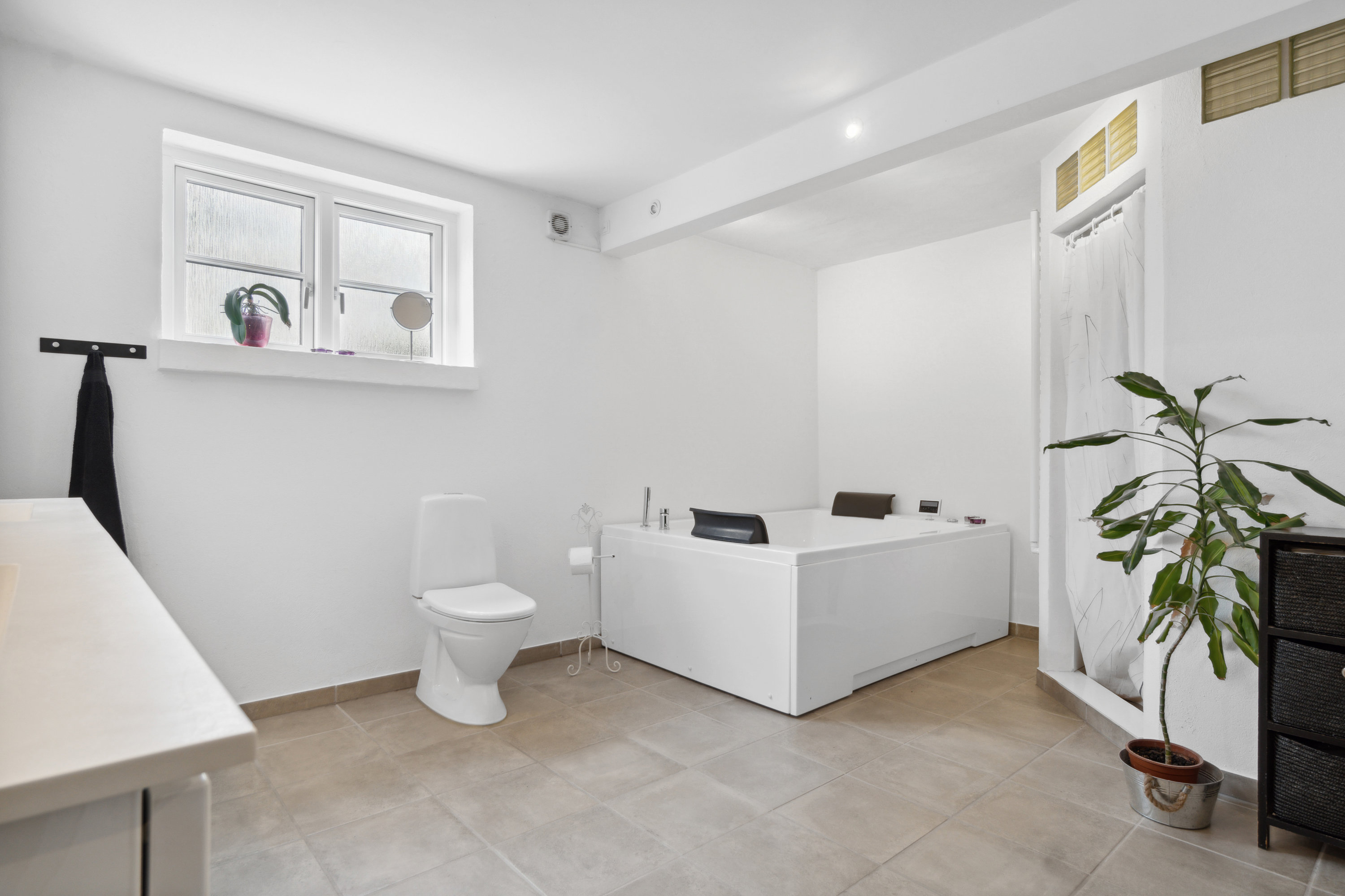 Fremhævet  billede i fuldskærmstilstand. Billede af Frørup Byvej 3B, 5871 Frørup