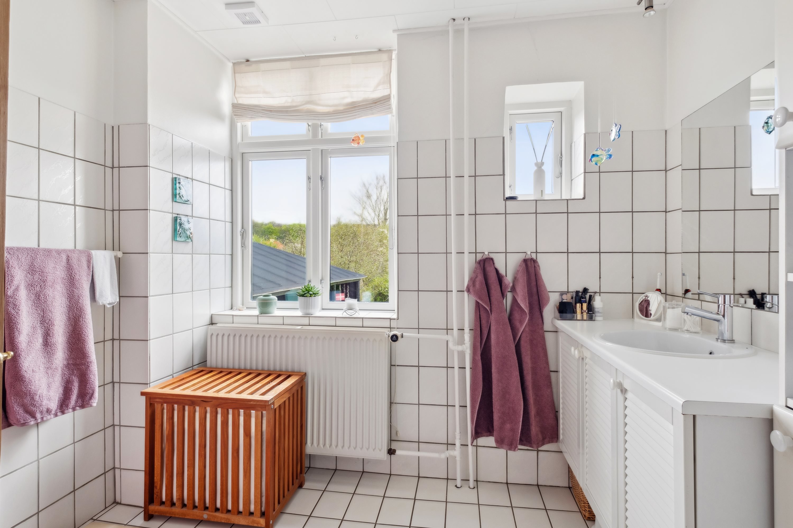 Fremhævet stue etage billede i fuldskærmstilstand. Billede af Vestre Alle 32, 9000 Aalborg