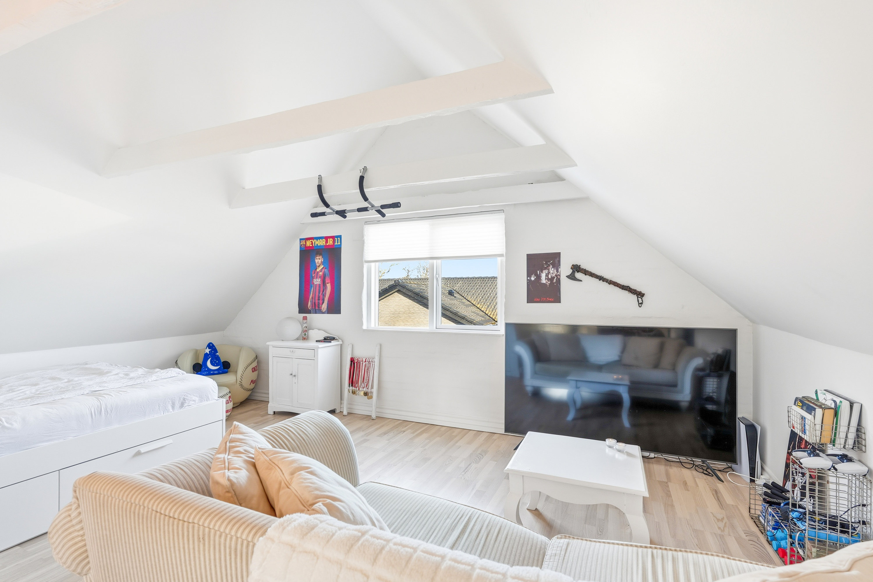 Fremhævet stue billede i fuldskærmstilstand. Billede af Æbleskivegyden 31, Allesø, 5270 Odense N