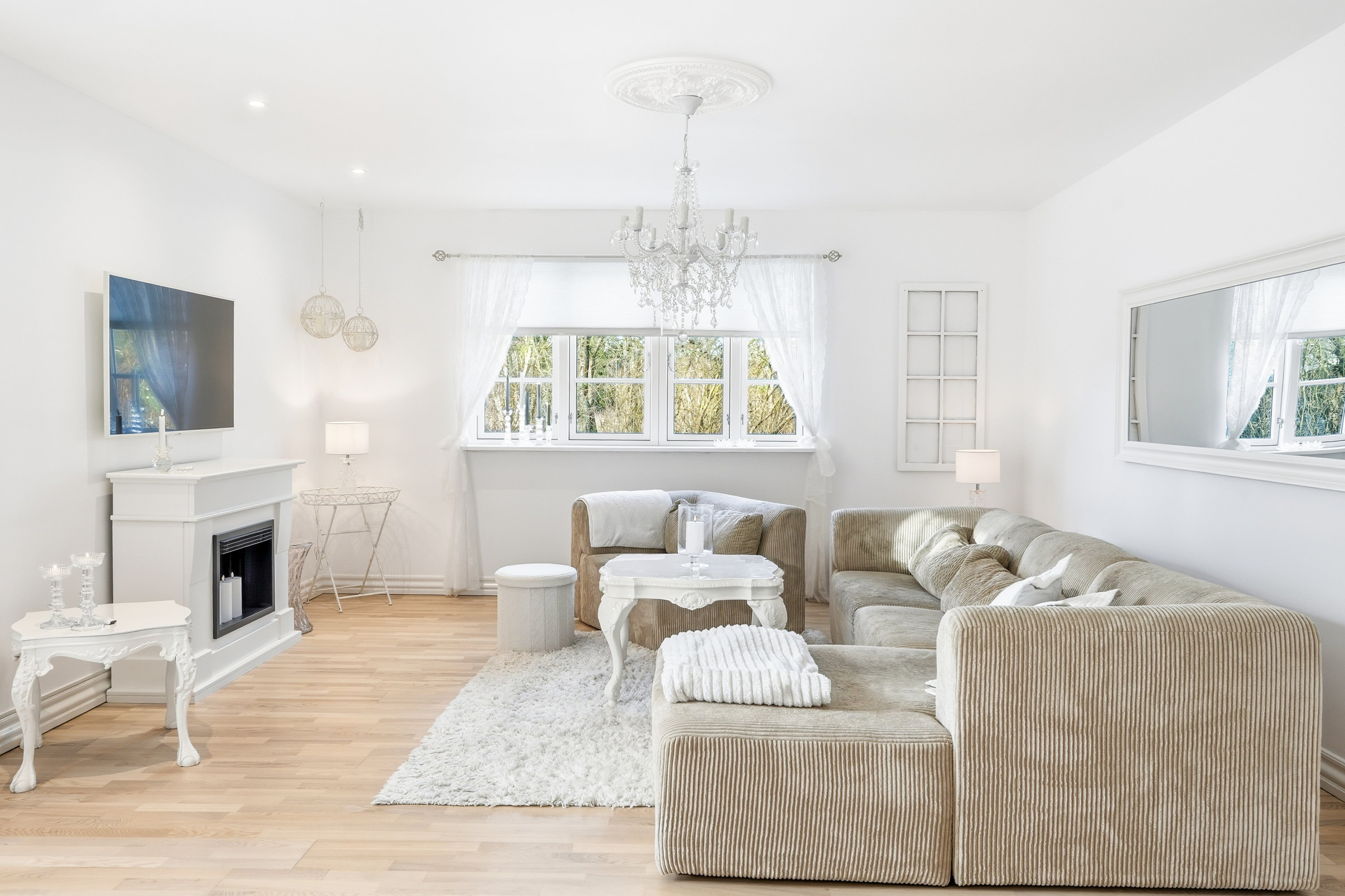 Fremhævet stue billede i fuldskærmstilstand. Billede af Æbleskivegyden 31, Allesø, 5270 Odense N