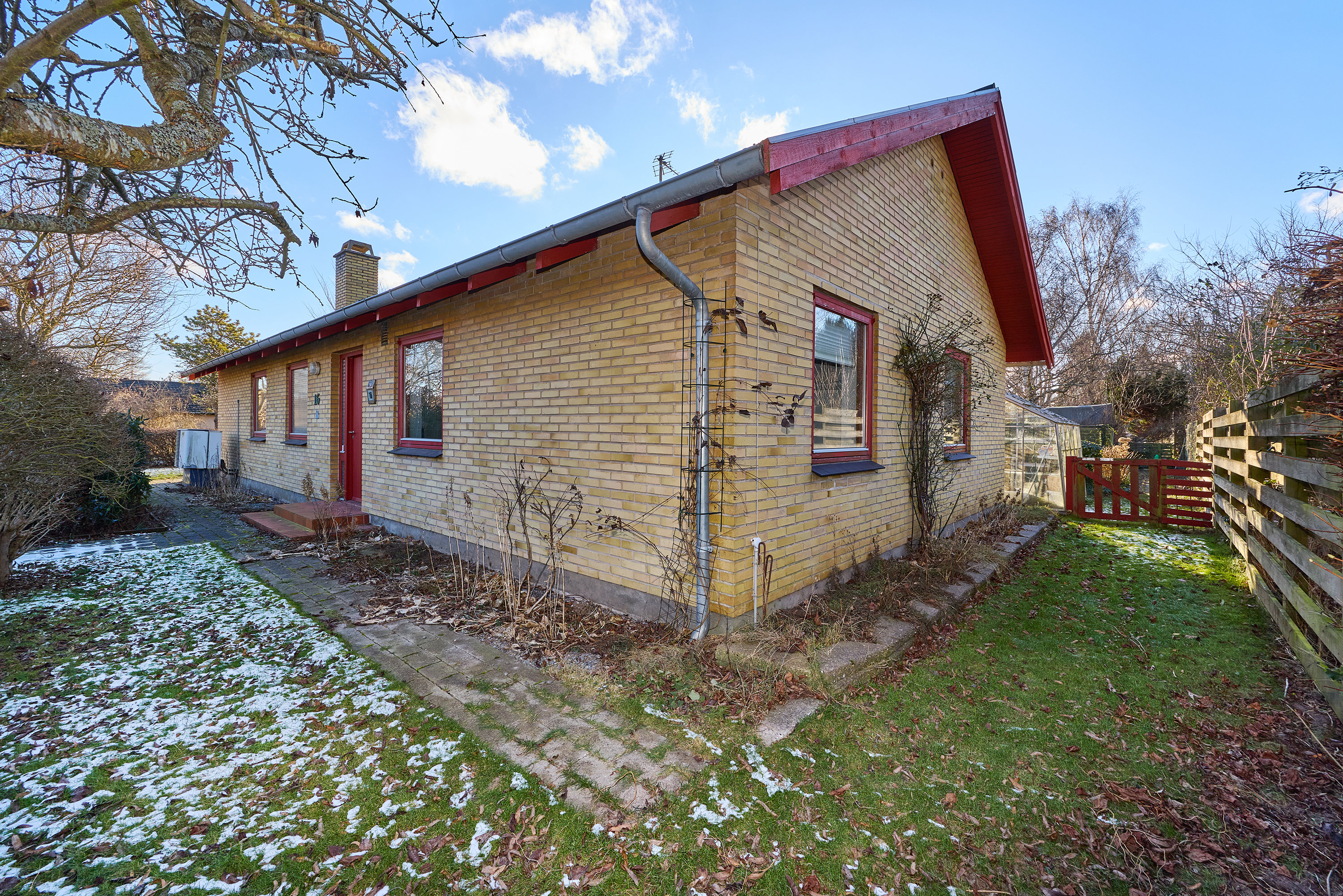 Fremhævet ejendommen billede i fuldskærmstilstand. Billede af Skovridervænget 16, 3220 Tisvildeleje