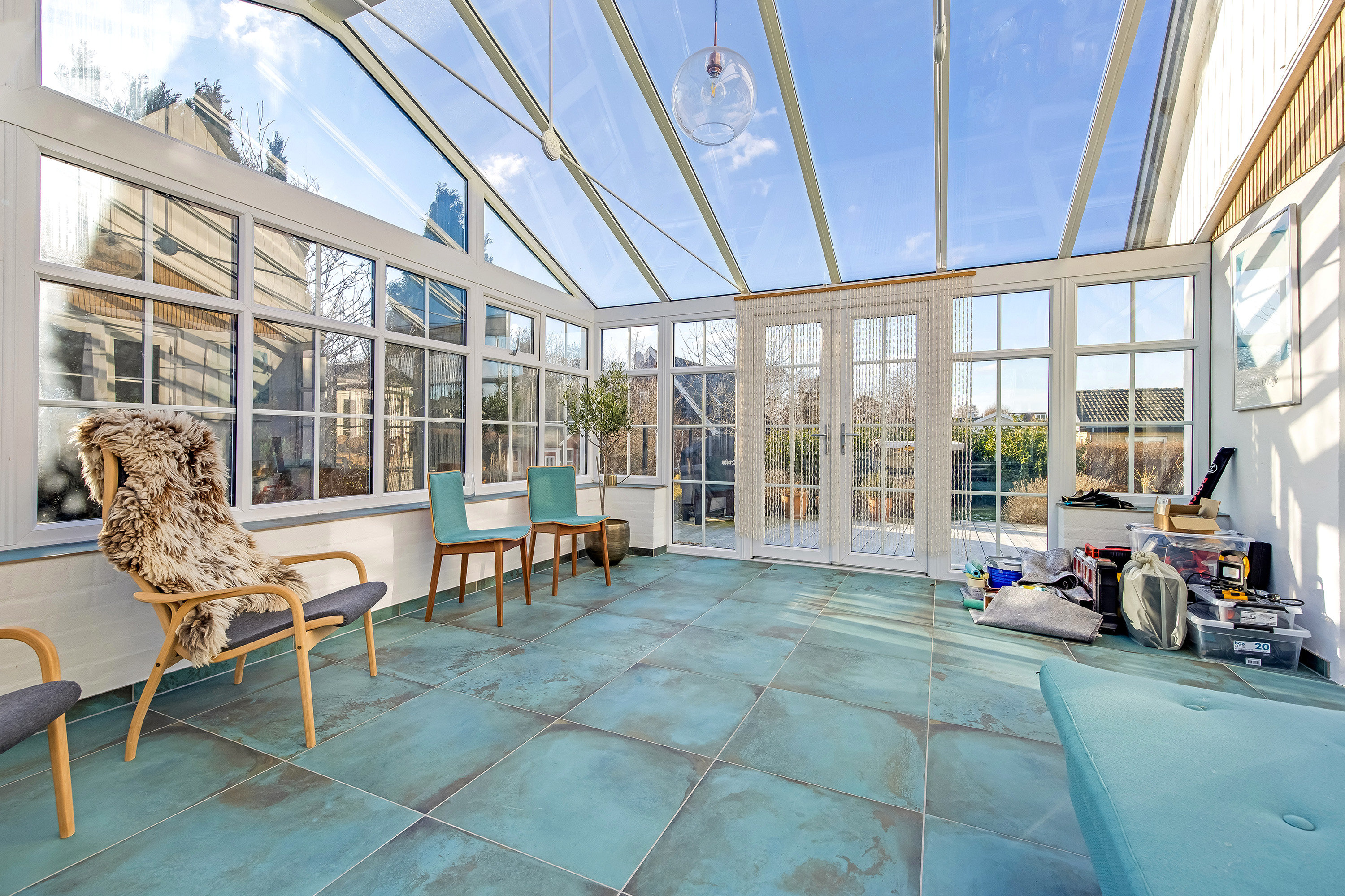 Fremhævet udestue billede i fuldskærmstilstand. Billede af Solvænget 23, 3250 Gilleleje