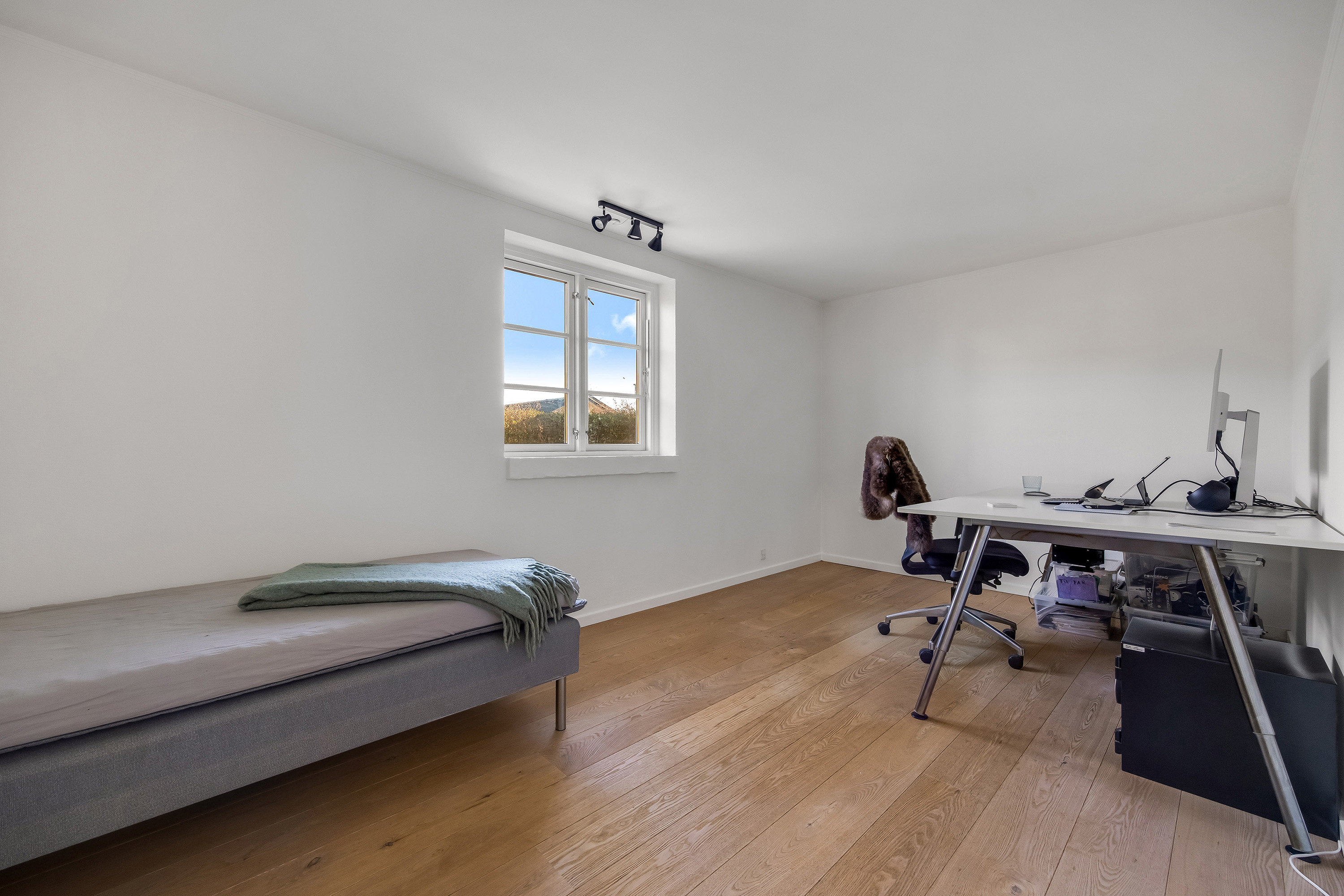 Fremhævet værelse billede i fuldskærmstilstand. Billede af Solvænget 23, 3250 Gilleleje