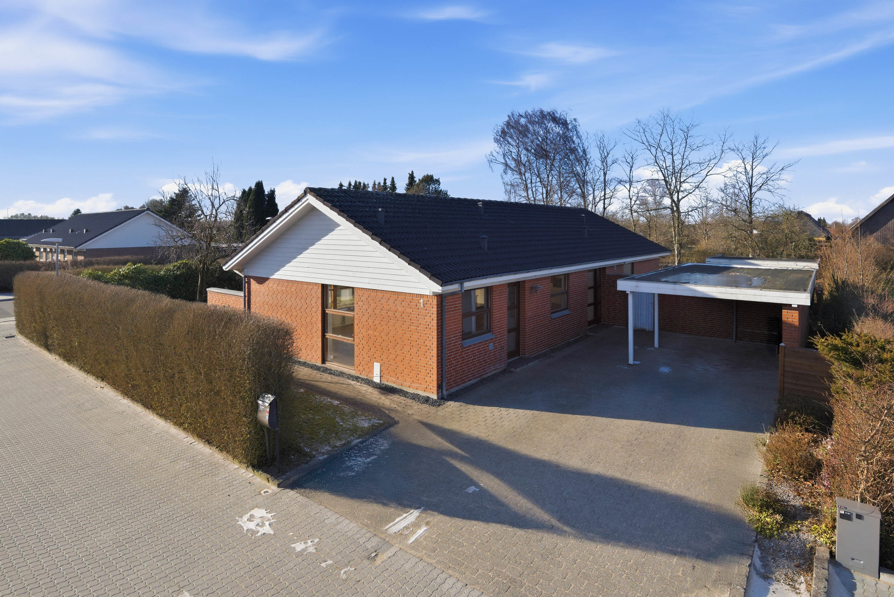 Fremhævet ejendommen billede i fuldskærmstilstand. Billede af Griegsvej 1, 7500 Holstebro