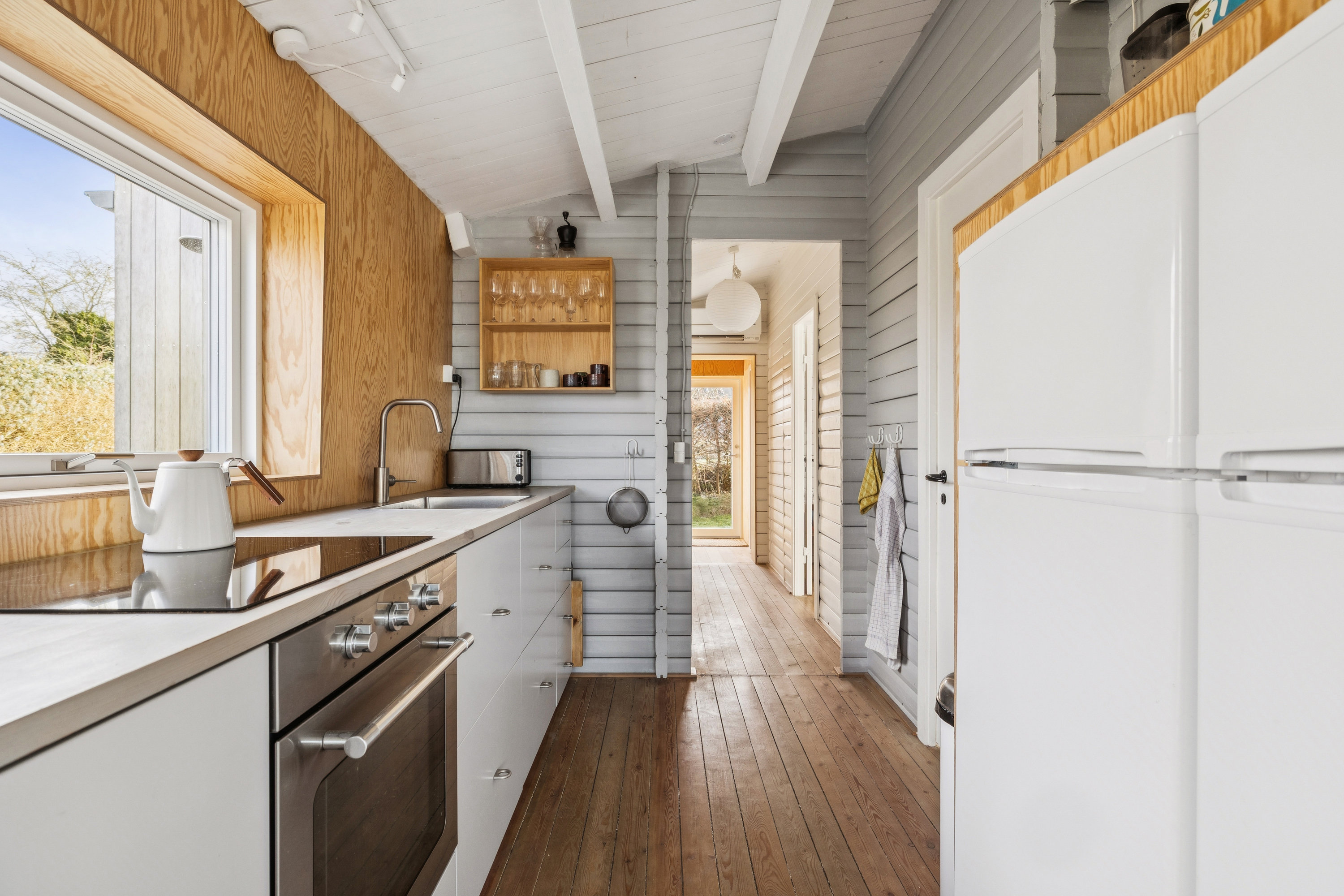 Fremhævet køkken billede i fuldskærmstilstand. Billede af Mossøbrå 11, Vrold, 8660 Skanderborg