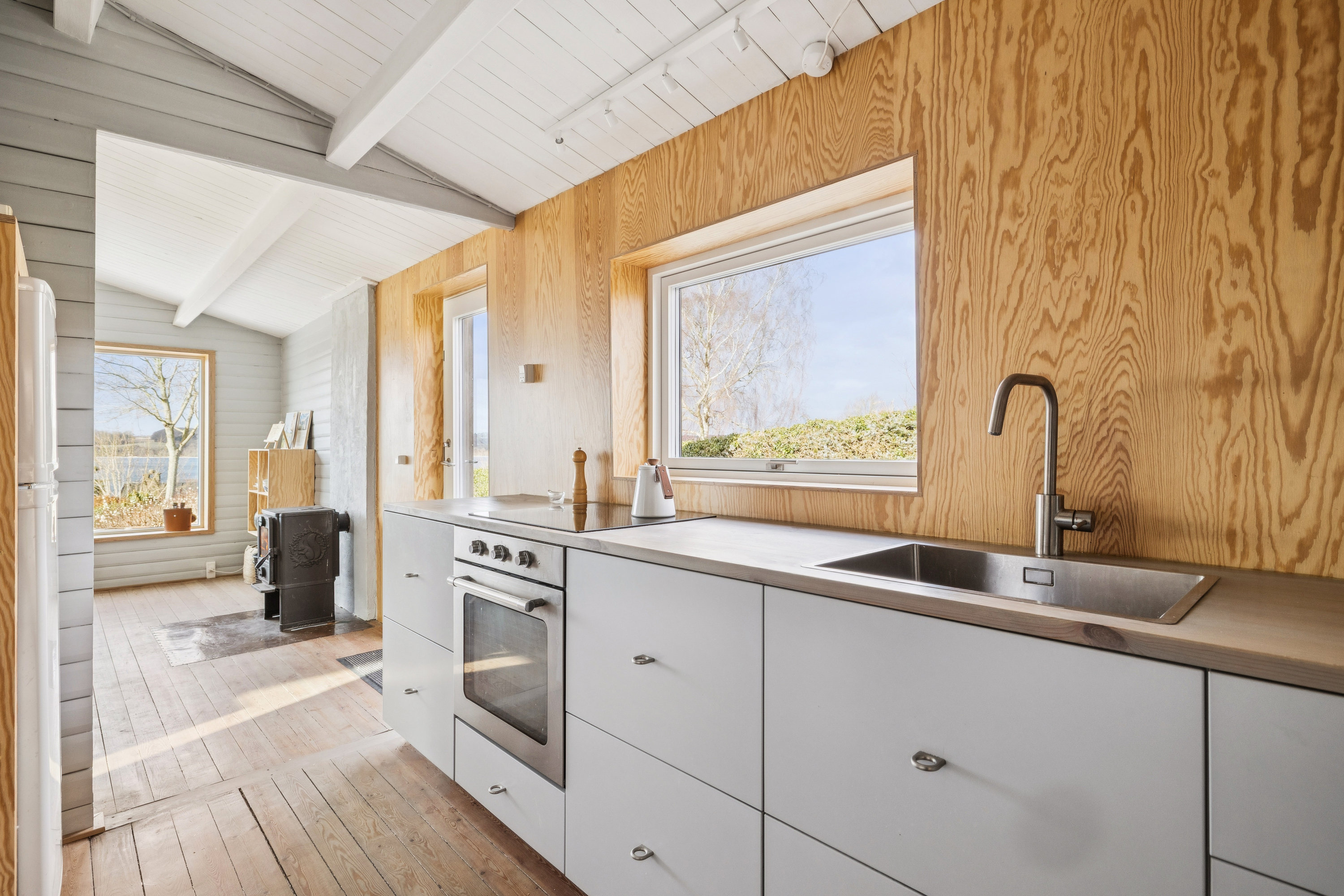 Fremhævet køkken billede i fuldskærmstilstand. Billede af Mossøbrå 11, Vrold, 8660 Skanderborg