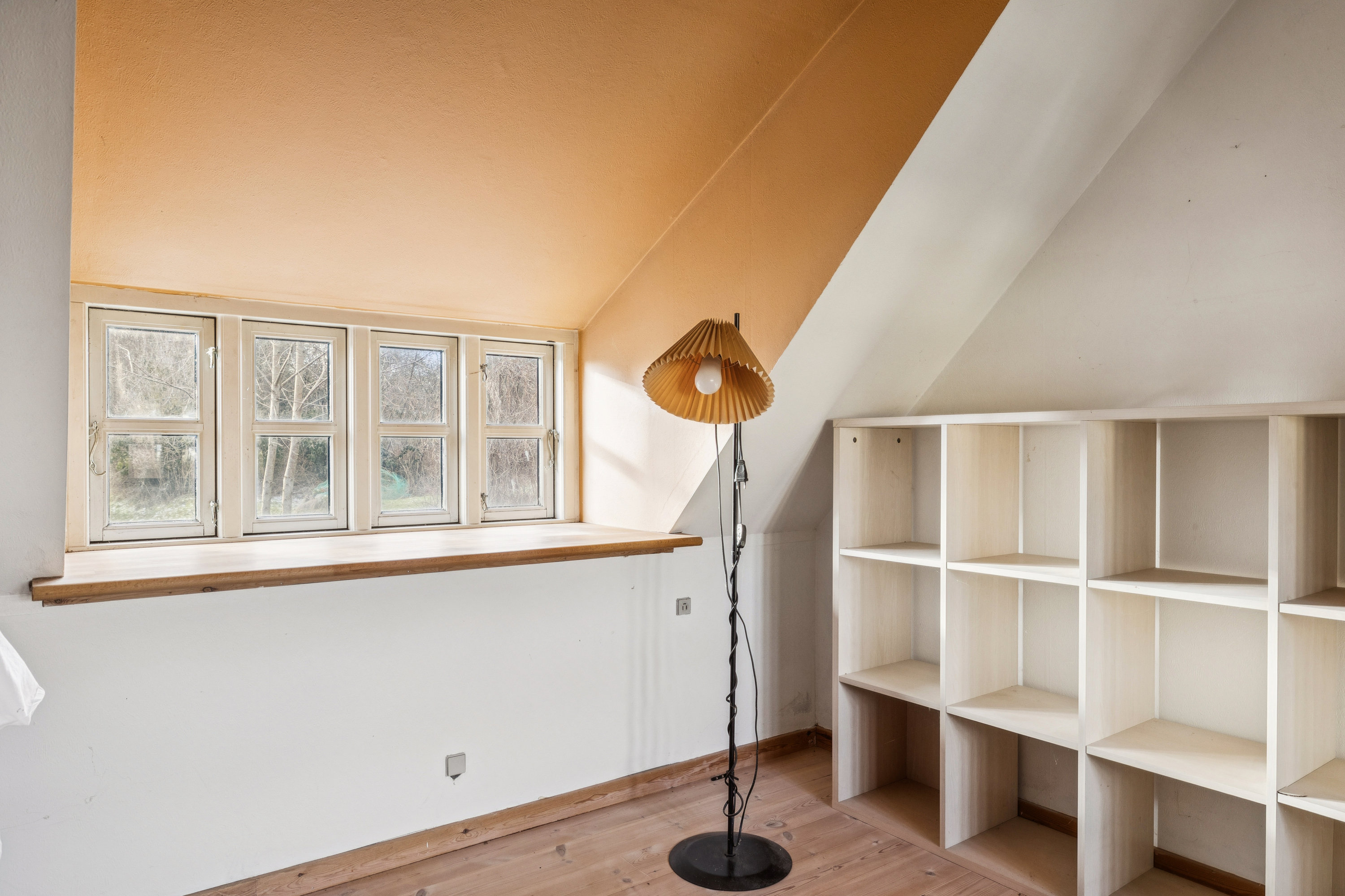 Fremhævet stue - 1. sal billede i fuldskærmstilstand. Billede af Båstrupgyde 6, Båstrup, 8660 Skanderborg