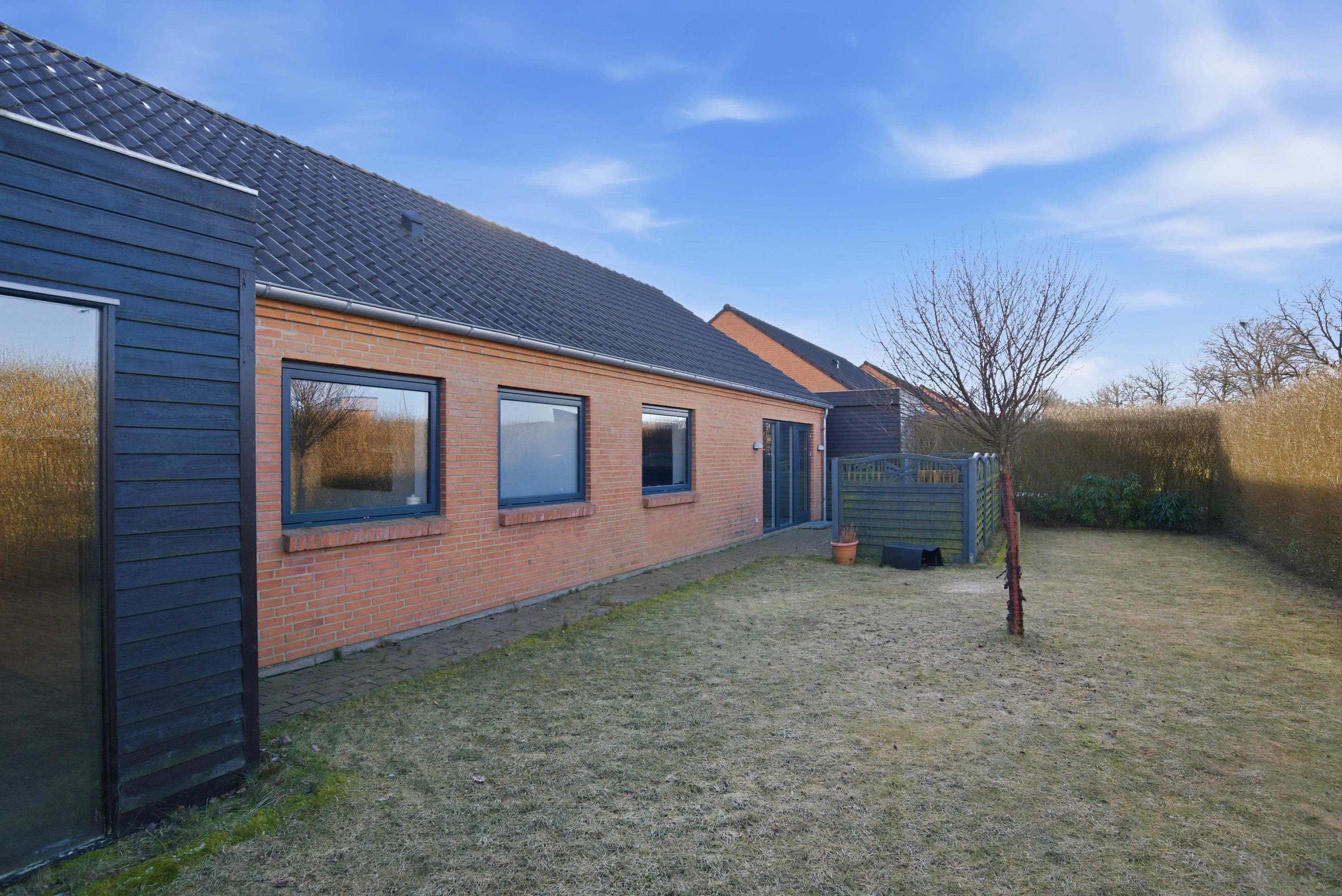 Fremhævet have billede i fuldskærmstilstand. Billede af Under Egen 16, Halgårde, 7500 Holstebro