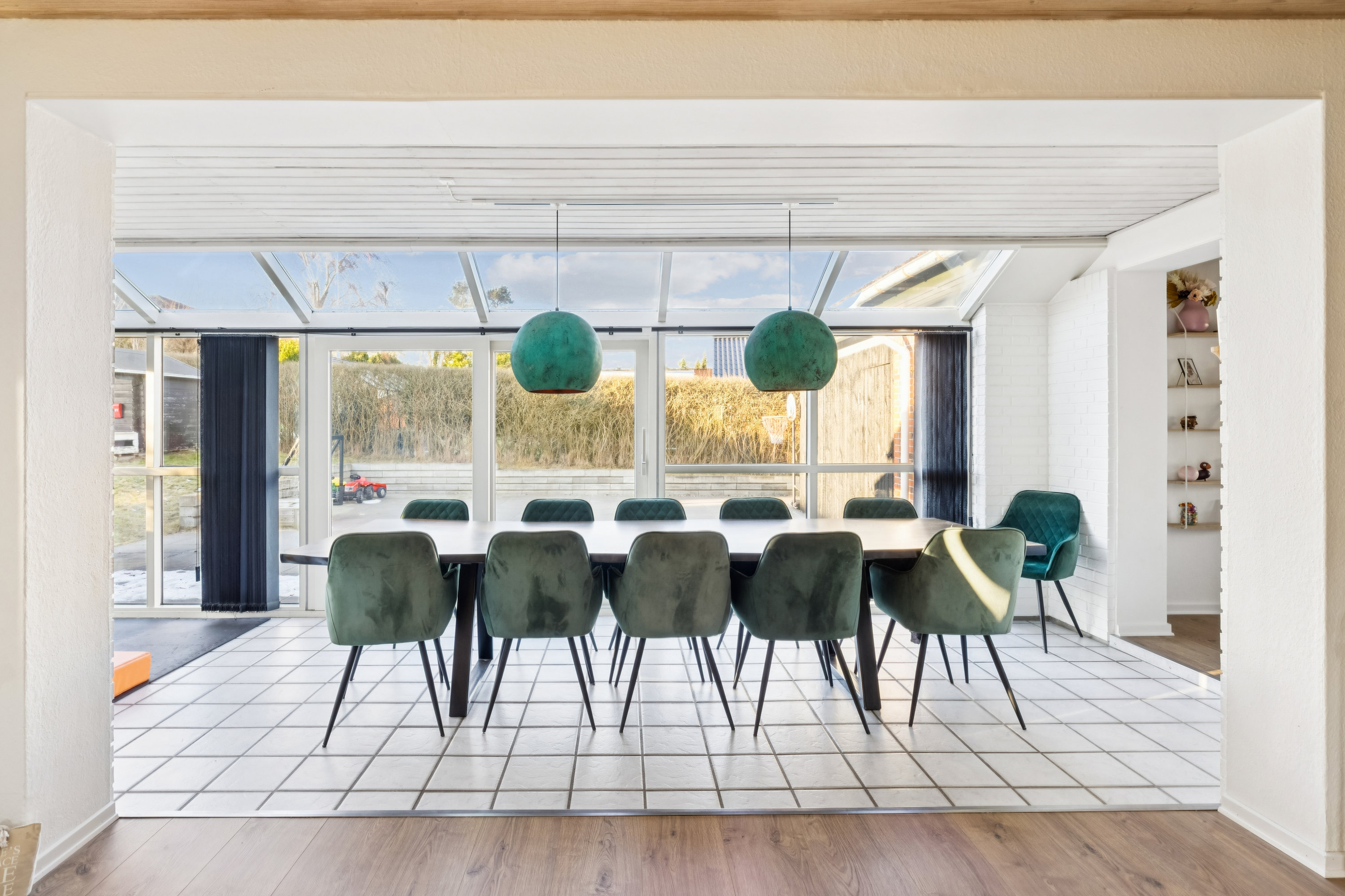 Fremhævet spisestue billede i fuldskærmstilstand. Billede af Møgelbjergparken 41, 8500 Grenaa