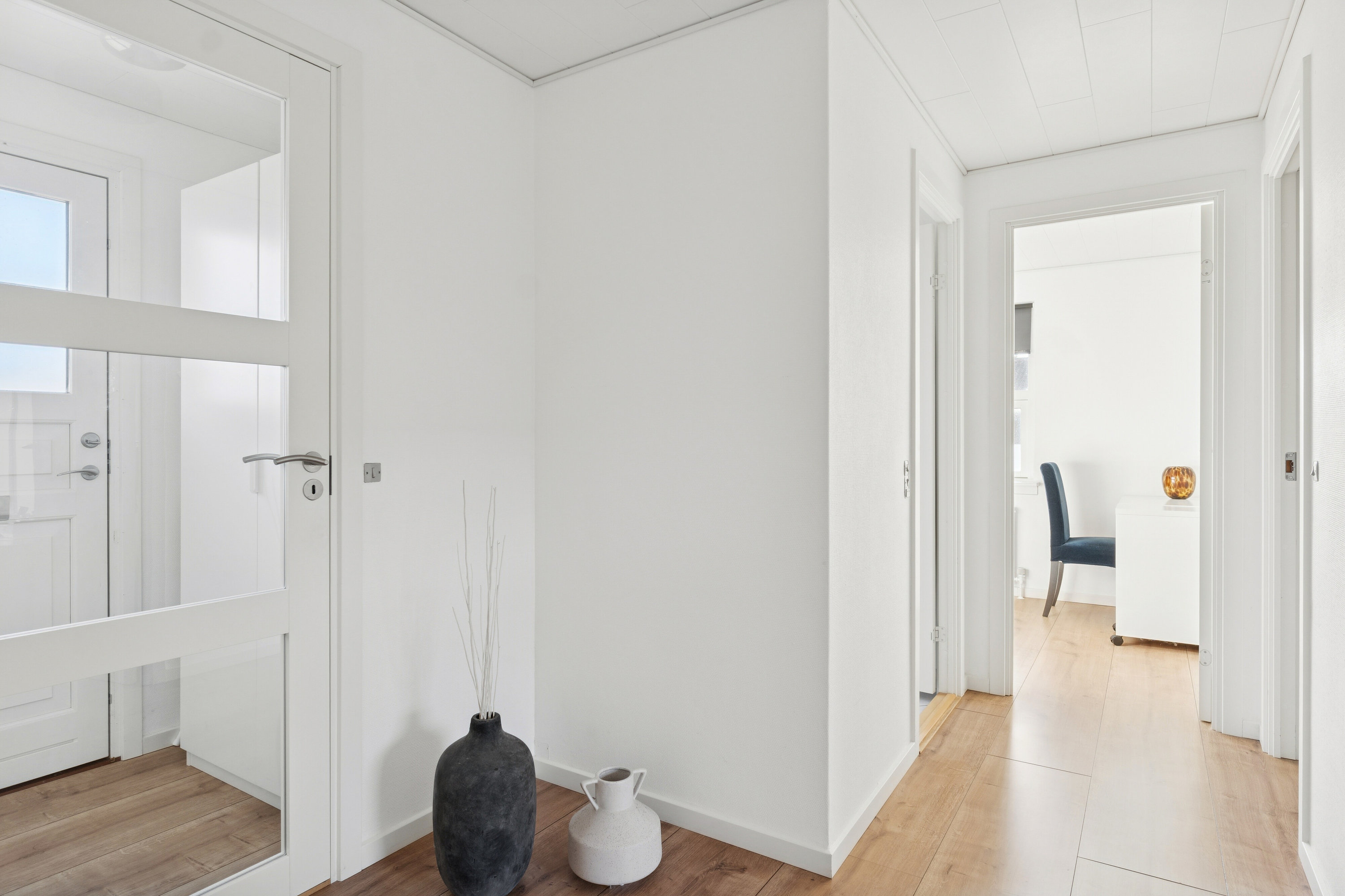 Fremhævet hall billede i fuldskærmstilstand. Billede af Irisvej 27, 9870 Sindal