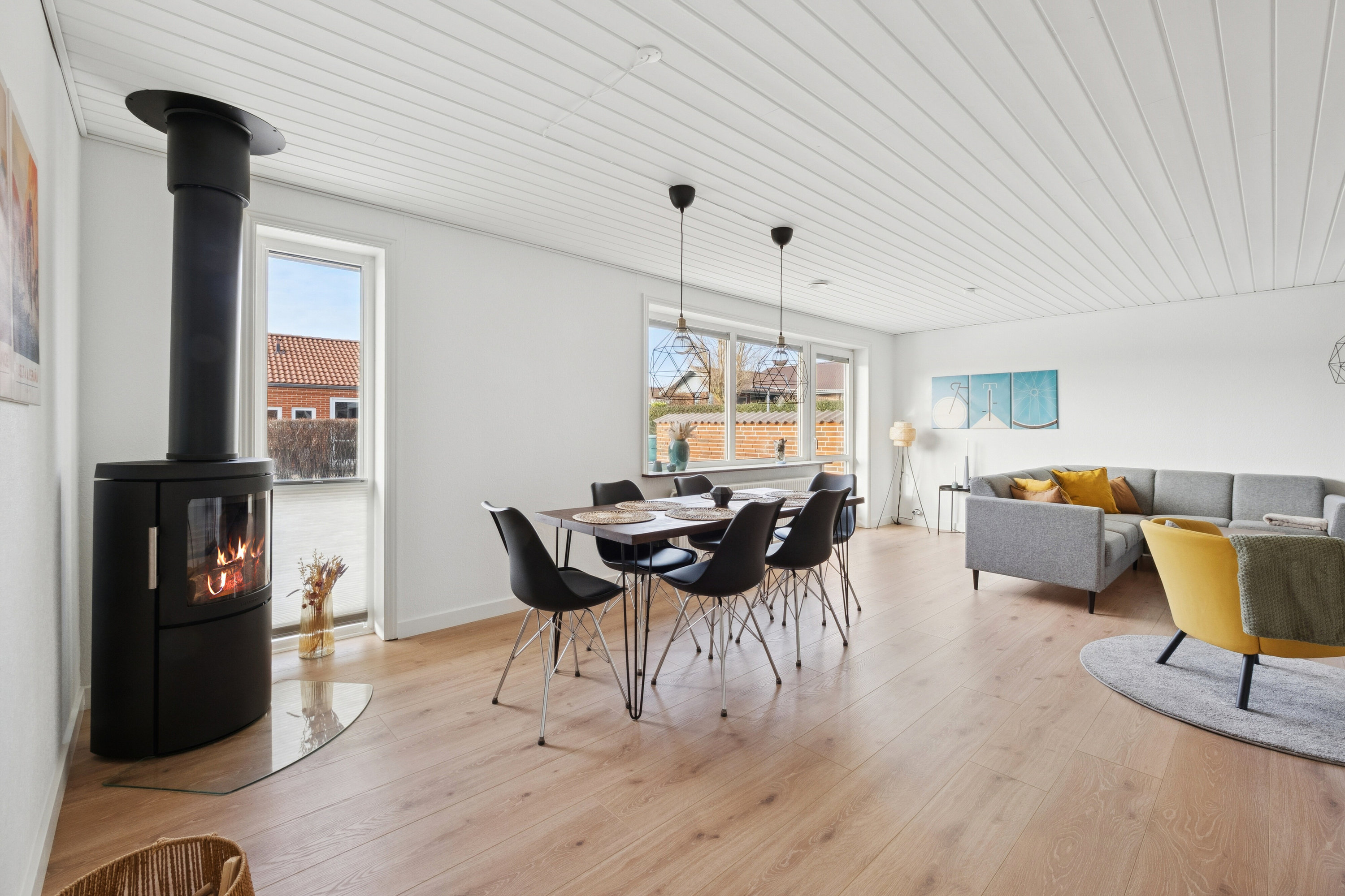 Fremhævet stue billede i fuldskærmstilstand. Billede af Gyvelvej 54, 7700 Thisted