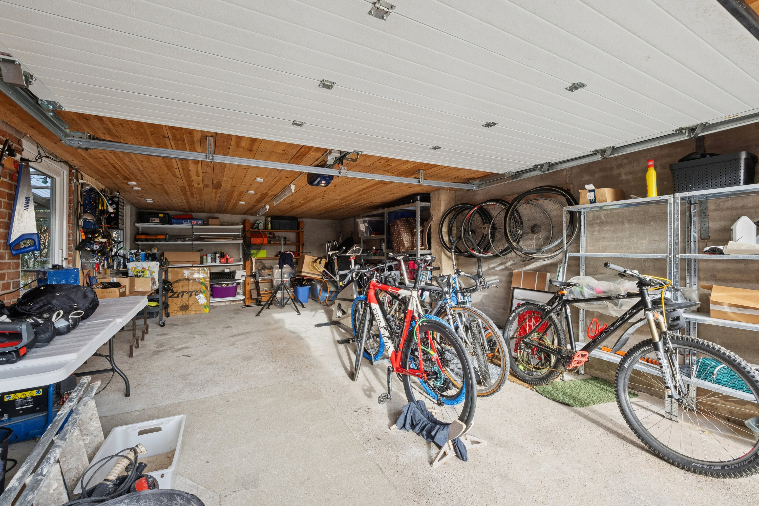 Fremhævet garage billede i fuldskærmstilstand. Billede af Gyvelvej 54, 7700 Thisted