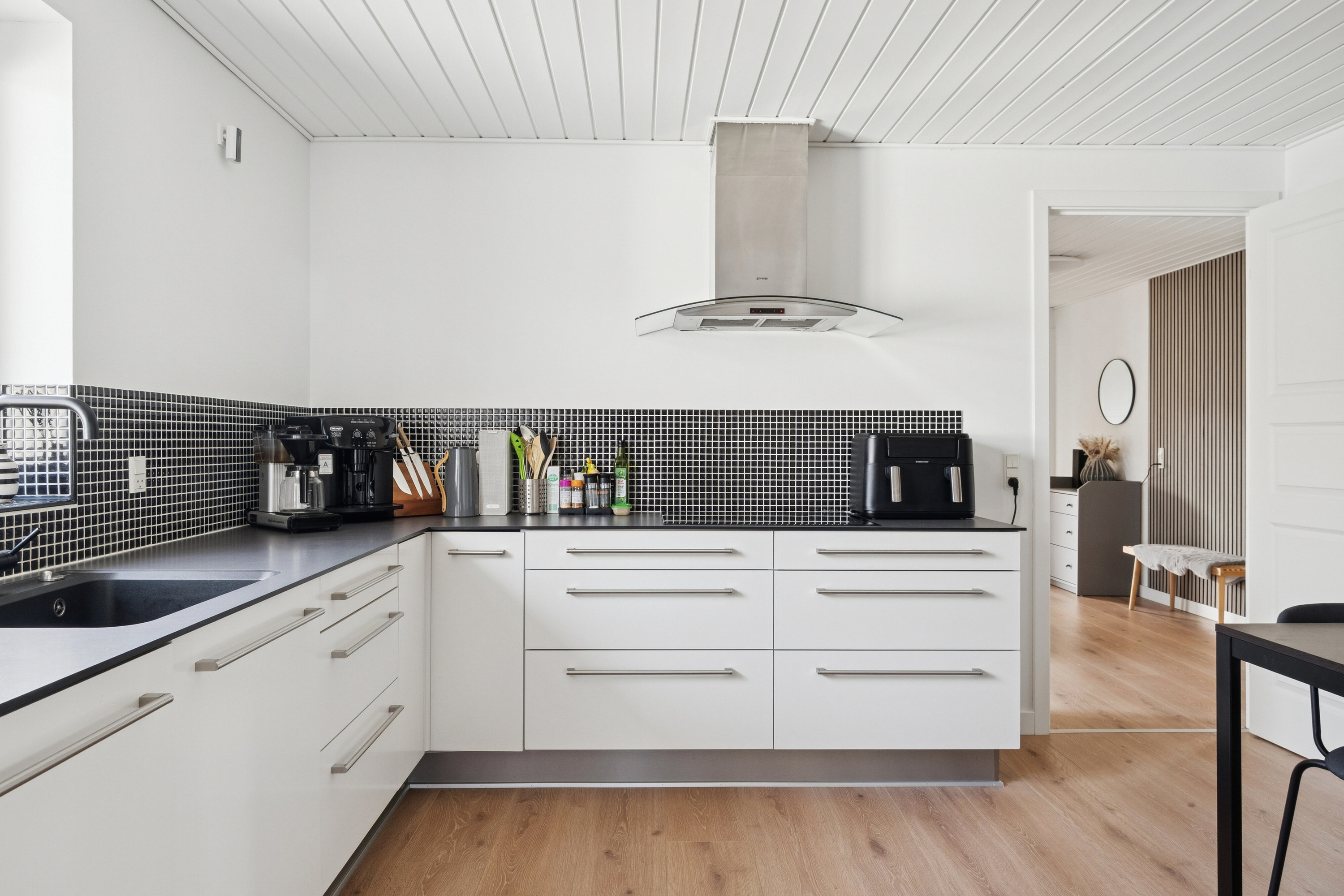 Fremhævet køkken billede i fuldskærmstilstand. Billede af Gyvelvej 54, 7700 Thisted