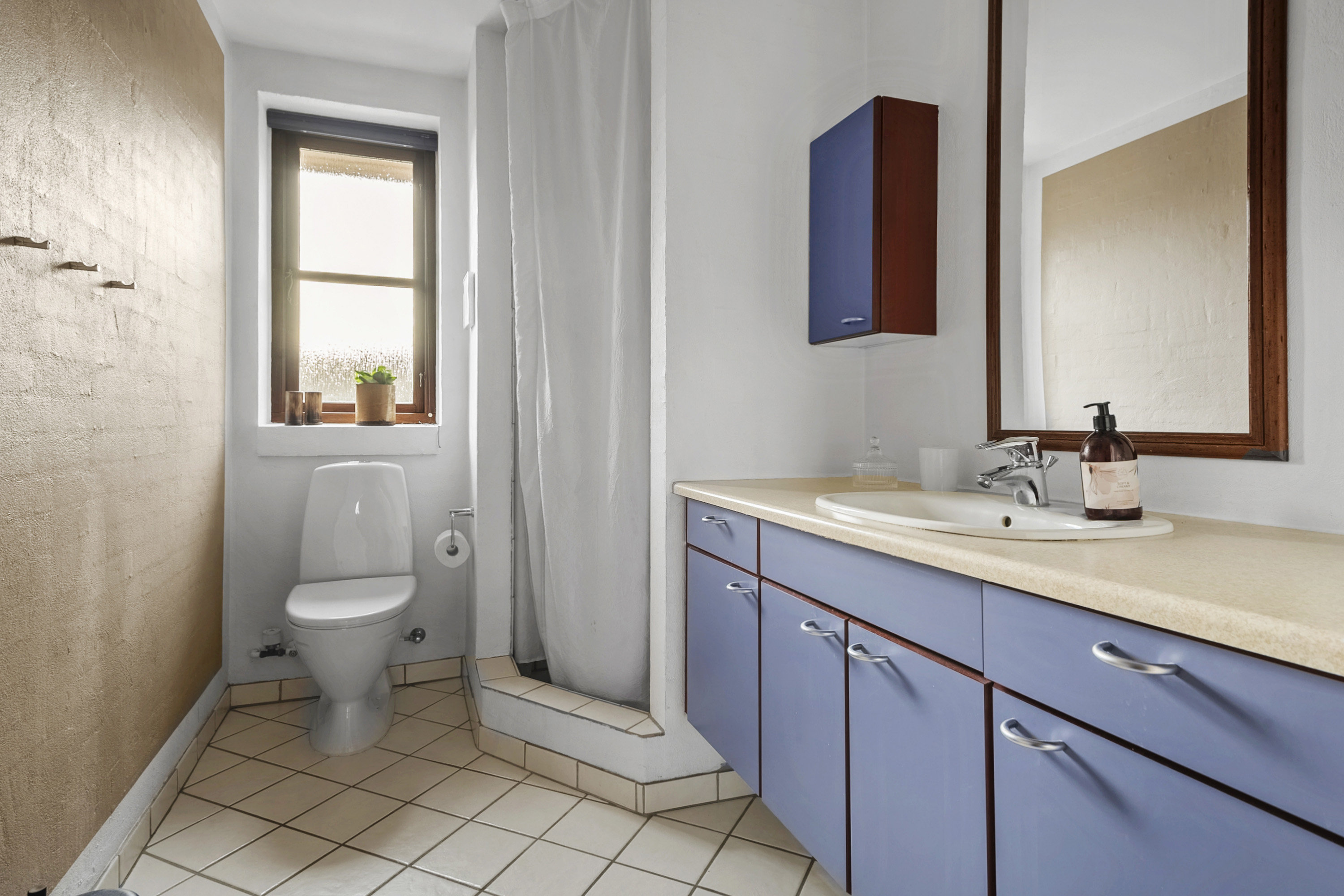 Fremhævet badeværelse billede i fuldskærmstilstand. Billede af Saloparken 340, 8300 Odder