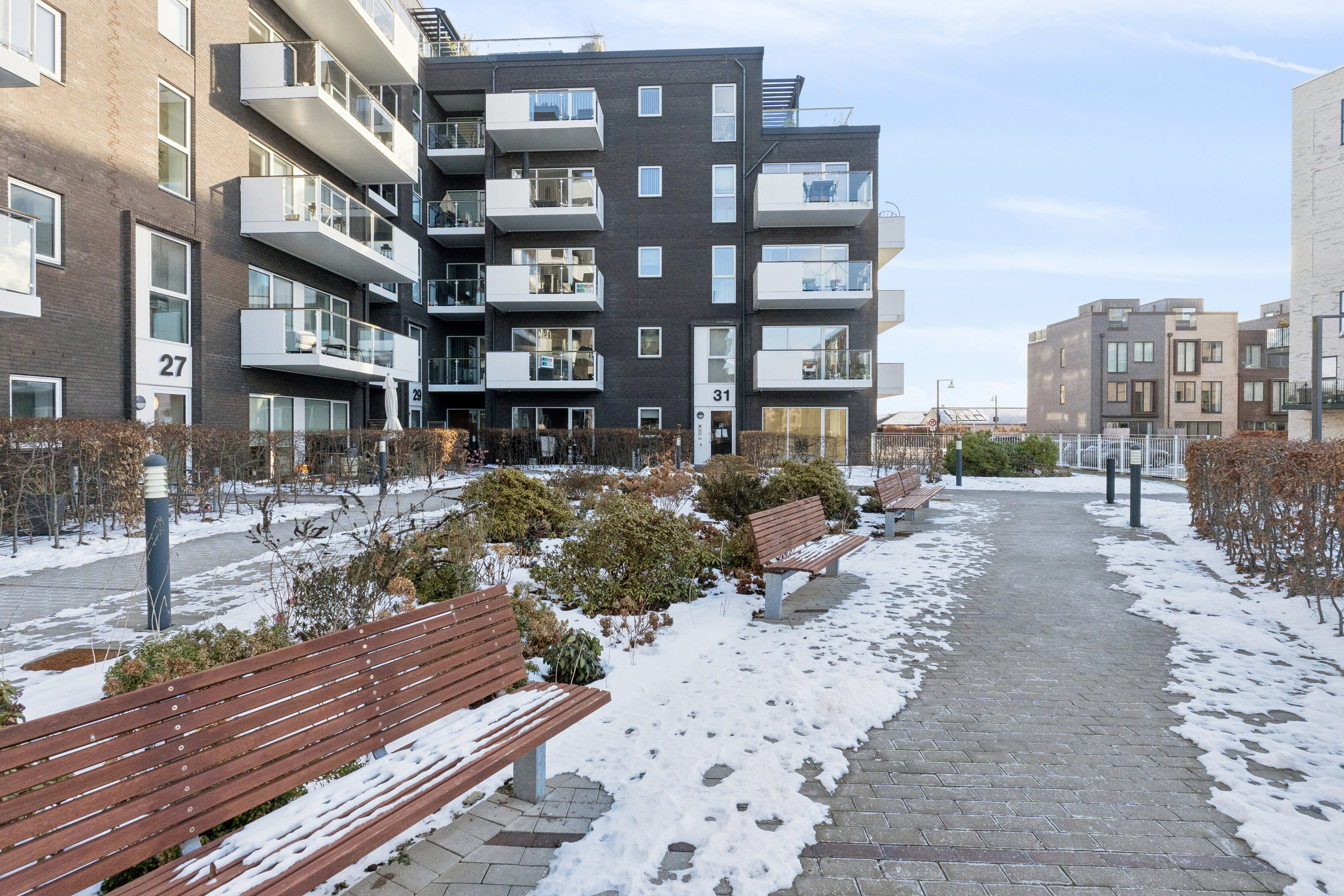 Fremhævet facade billede i fuldskærmstilstand. Billede af Kaffevej 31, 3. tv., 2610 Rødovre