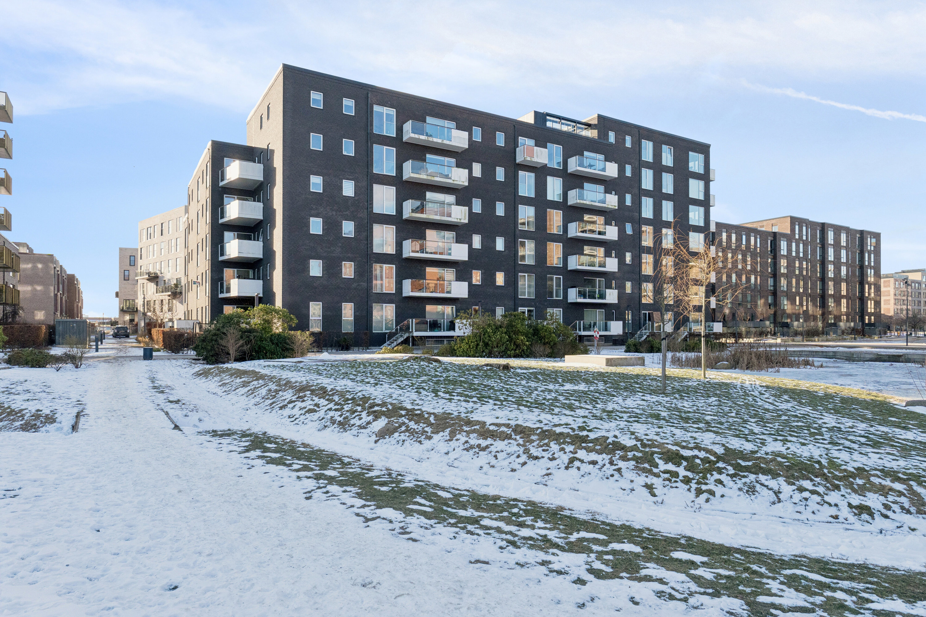 Fremhævet facade billede i fuldskærmstilstand. Billede af Kaffevej 31, 3. tv., 2610 Rødovre