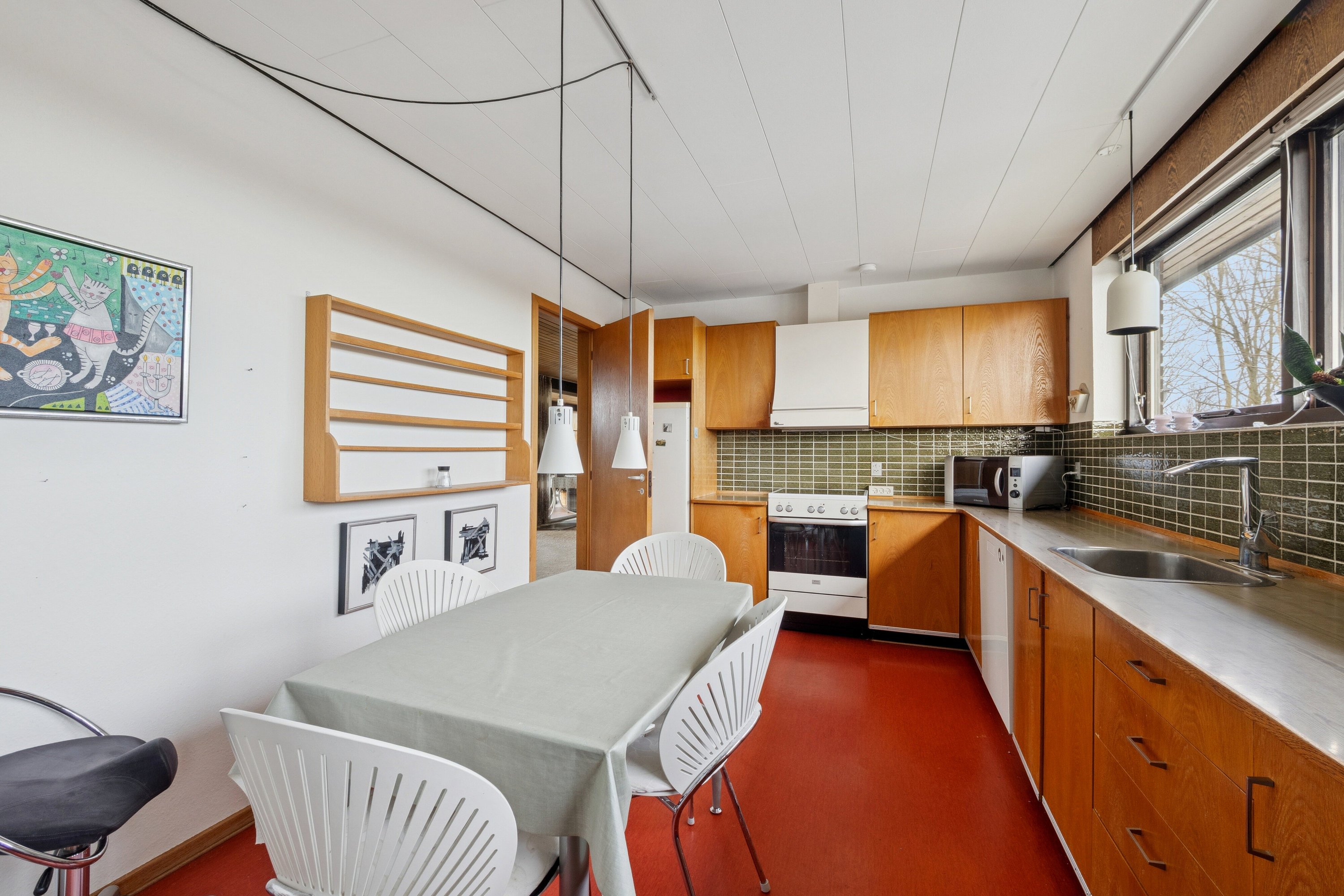 Fremhævet spisestue billede i fuldskærmstilstand. Billede af Svalgårdsvej 2, Sjørring, 7700 Thisted