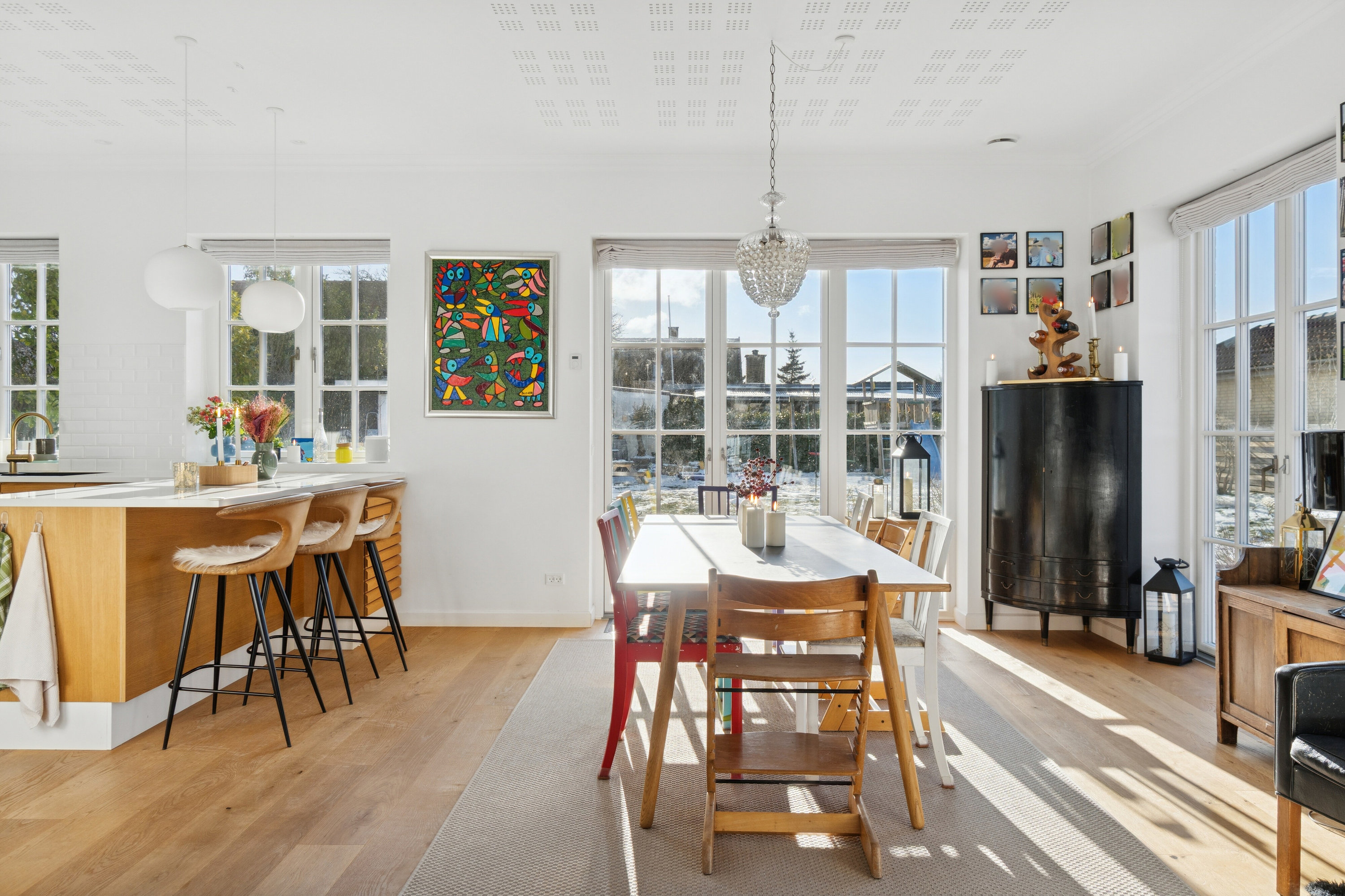 Fremhævet spisestue billede i fuldskærmstilstand. Billede af Strøbyvej 28, 2650 Hvidovre