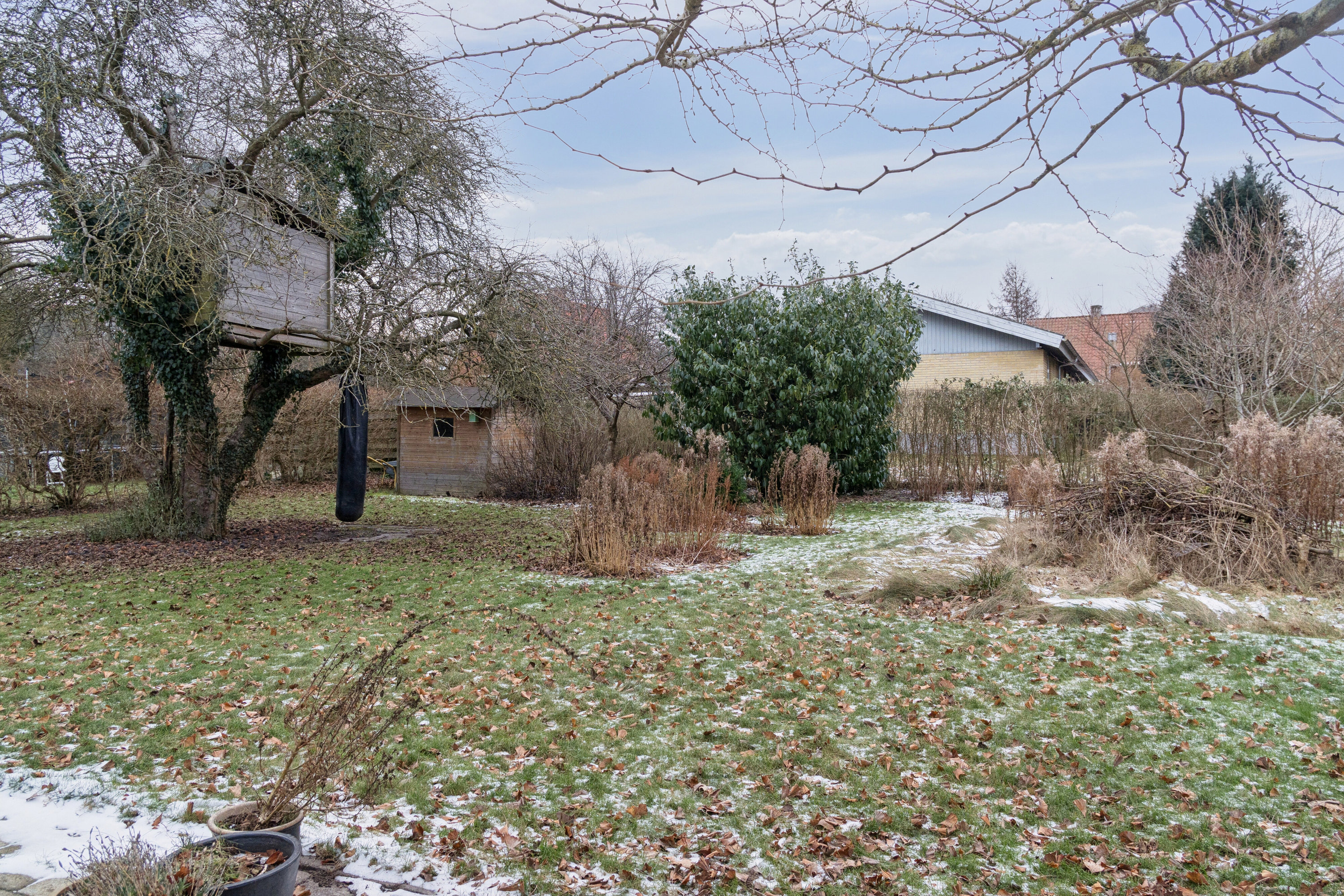 Fremhævet have billede i fuldskærmstilstand. Billede af Dalumvej 9, 8270 Højbjerg