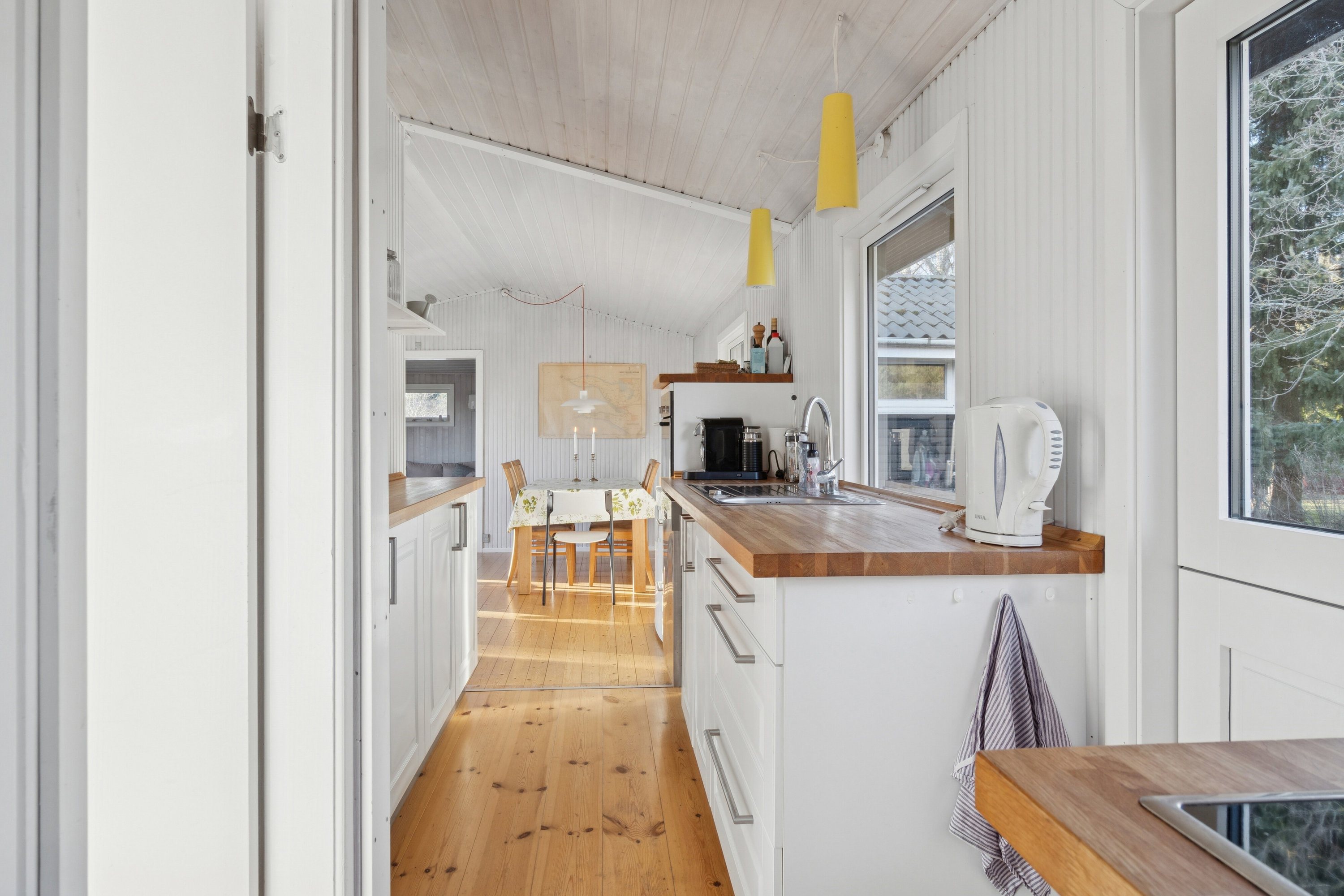 Fremhævet køkken billede i fuldskærmstilstand. Billede af Strandbjerggårdsvej 23, 4400 Kalundborg