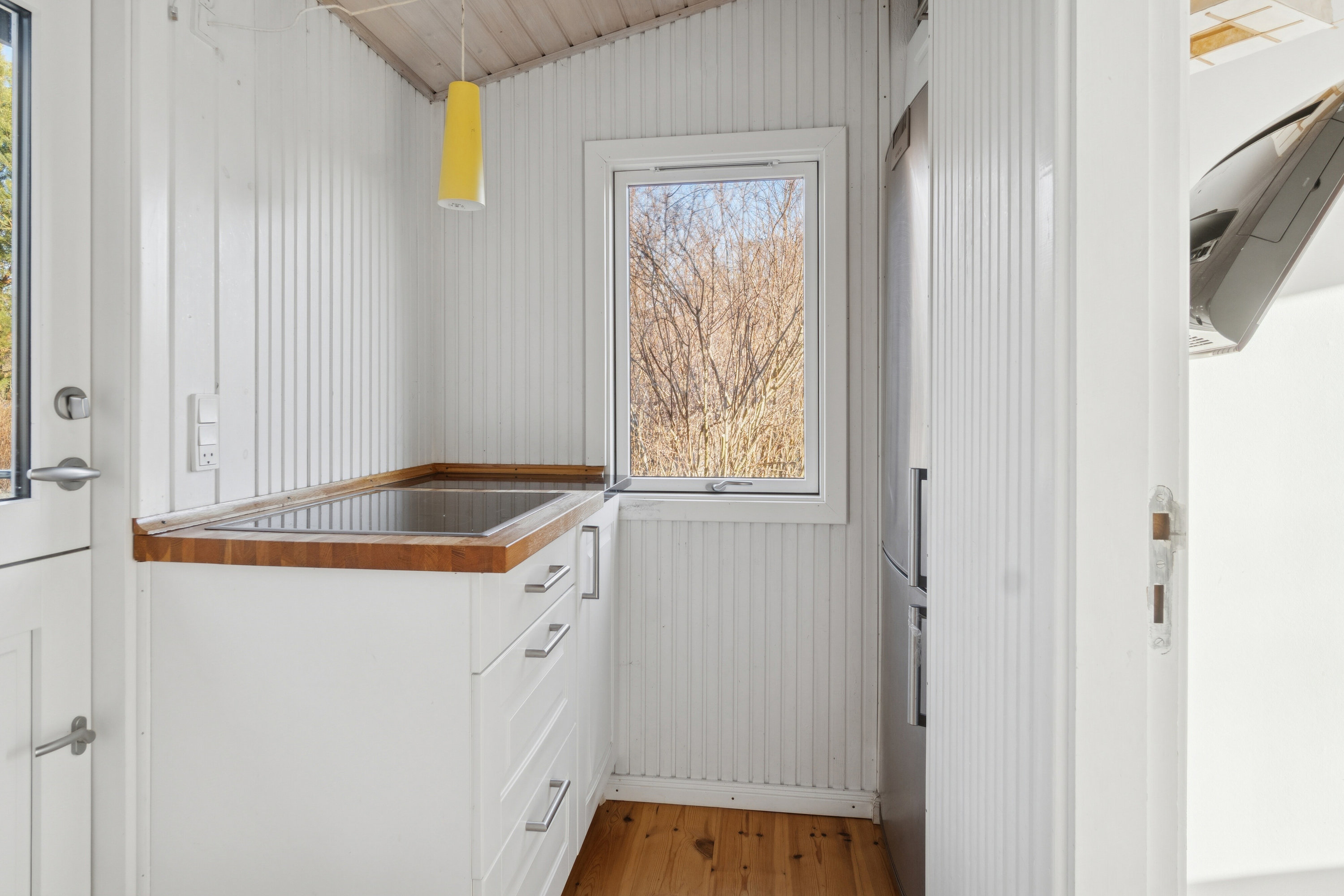 Fremhævet indendørs billede i fuldskærmstilstand. Billede af Strandbjerggårdsvej 23, 4400 Kalundborg