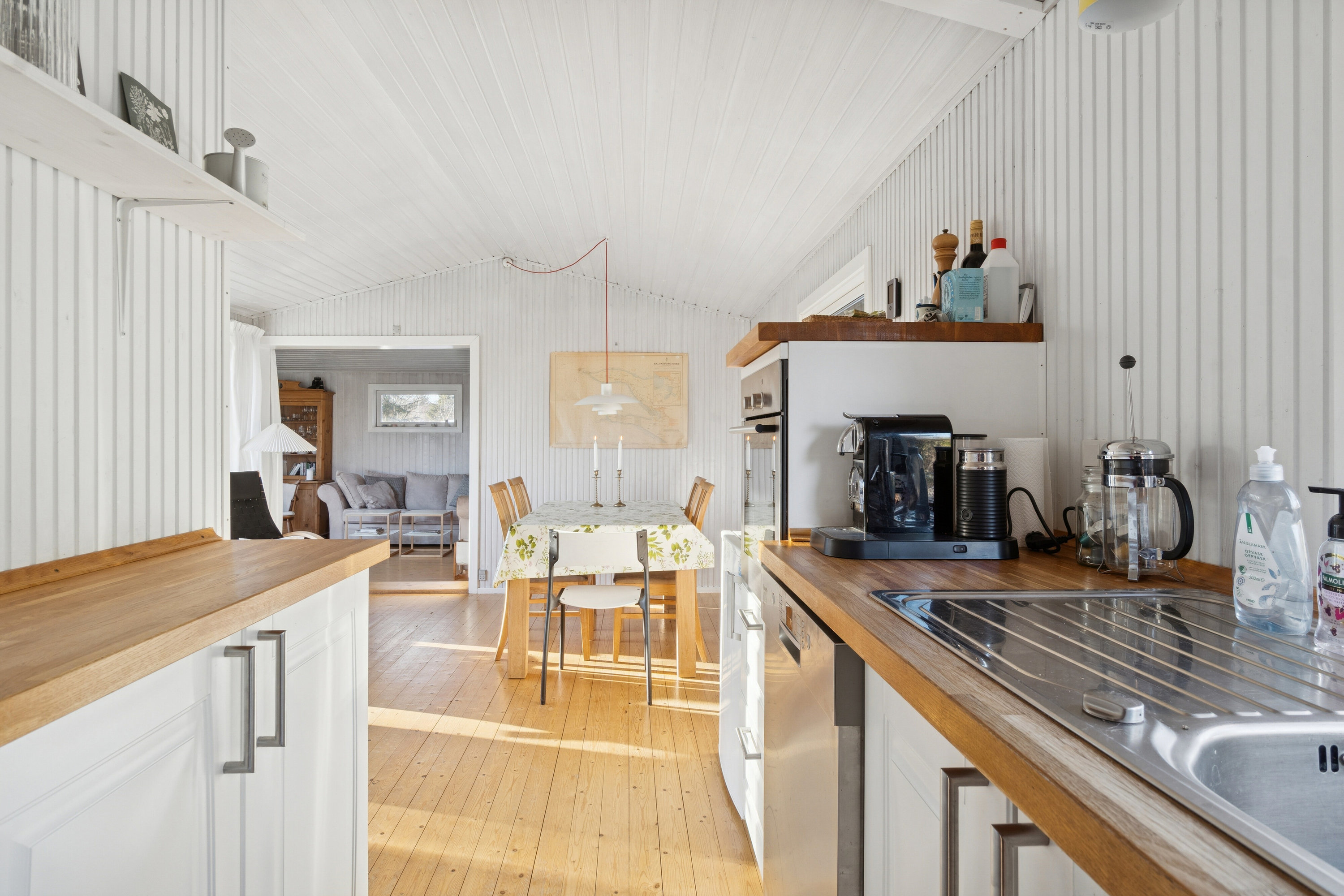 Fremhævet køkken billede i fuldskærmstilstand. Billede af Strandbjerggårdsvej 23, 4400 Kalundborg