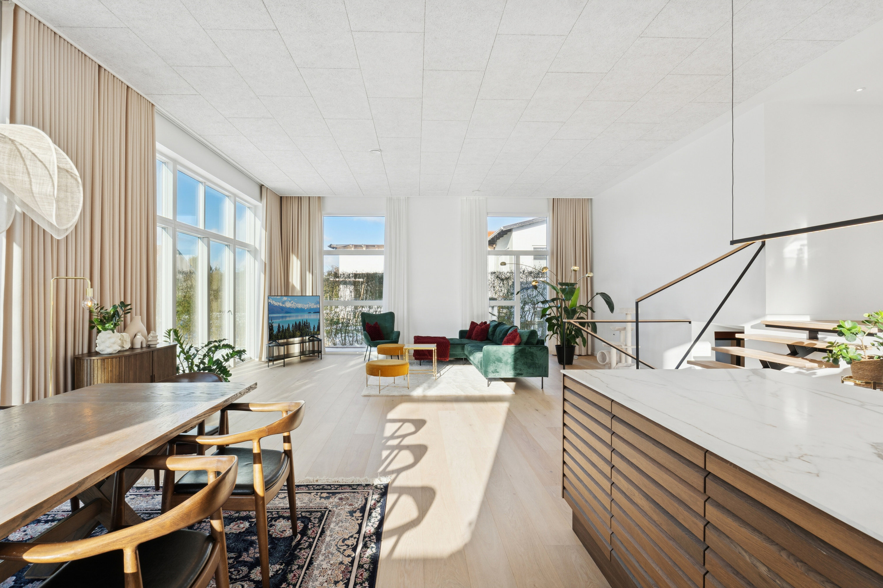 Fremhævet spisestue billede i fuldskærmstilstand. Billede af Vinkelvænget 11, 2610 Rødovre