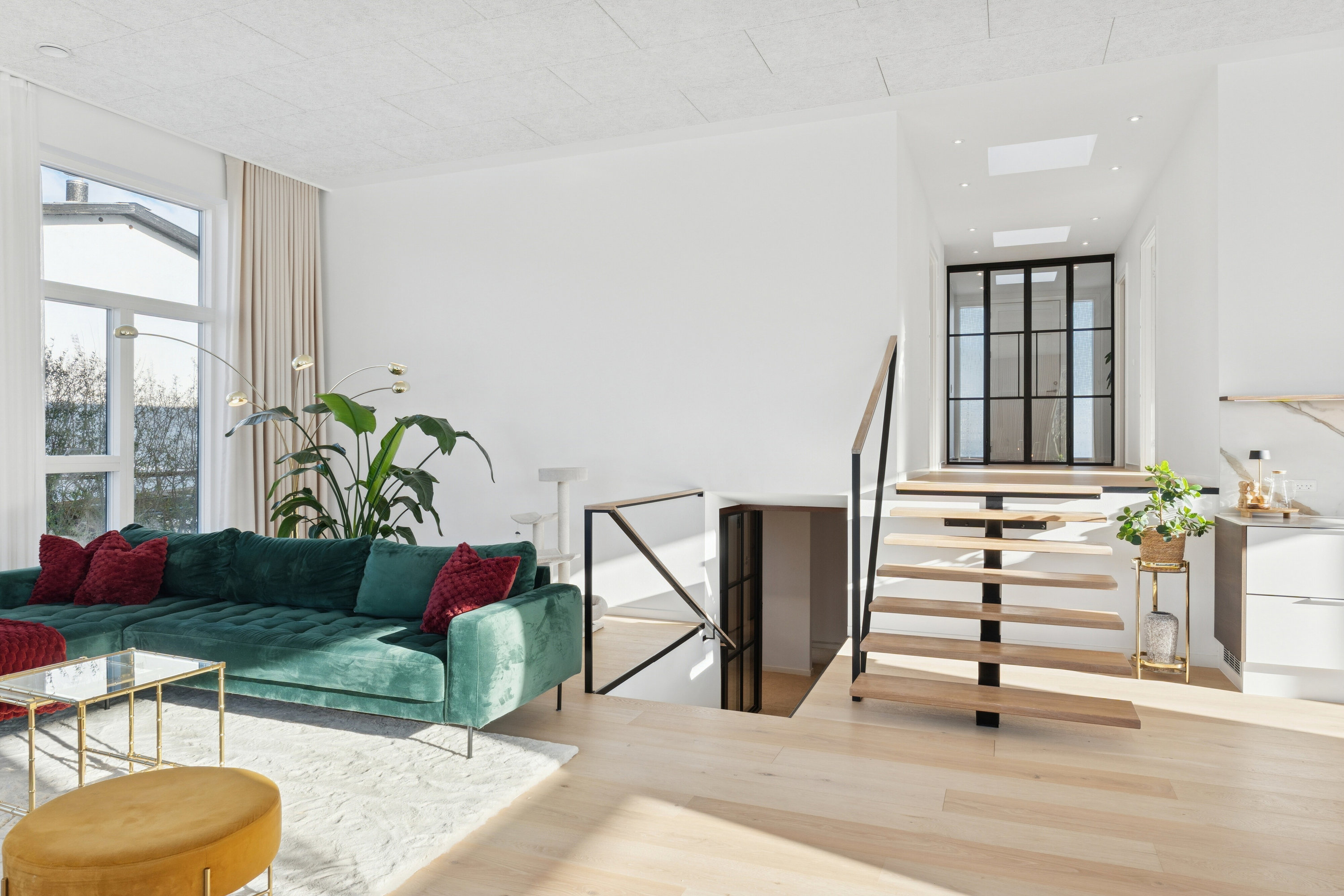 Fremhævet stue billede i fuldskærmstilstand. Billede af Vinkelvænget 11, 2610 Rødovre