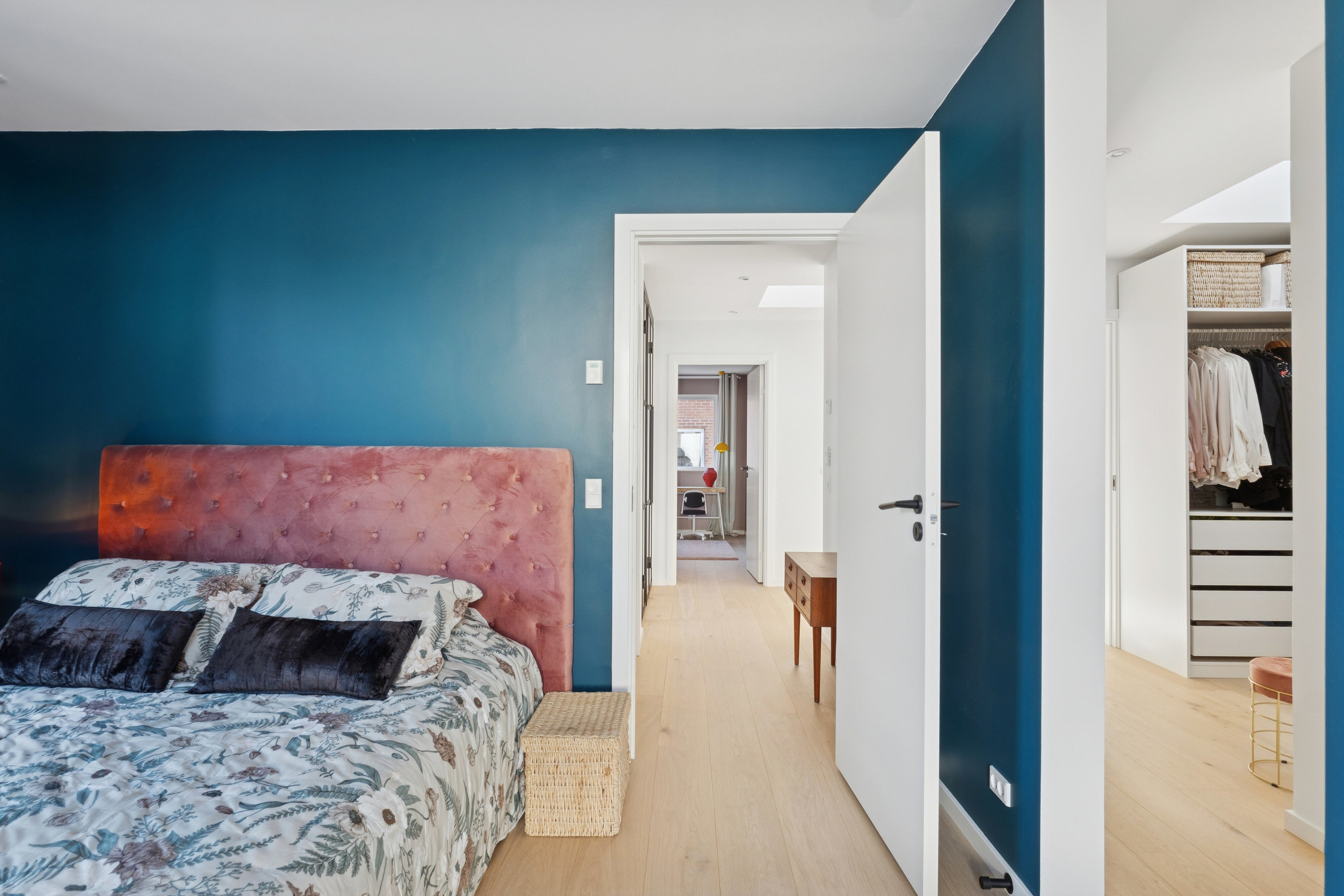 Fremhævet soveværelse billede i fuldskærmstilstand. Billede af Vinkelvænget 11, 2610 Rødovre