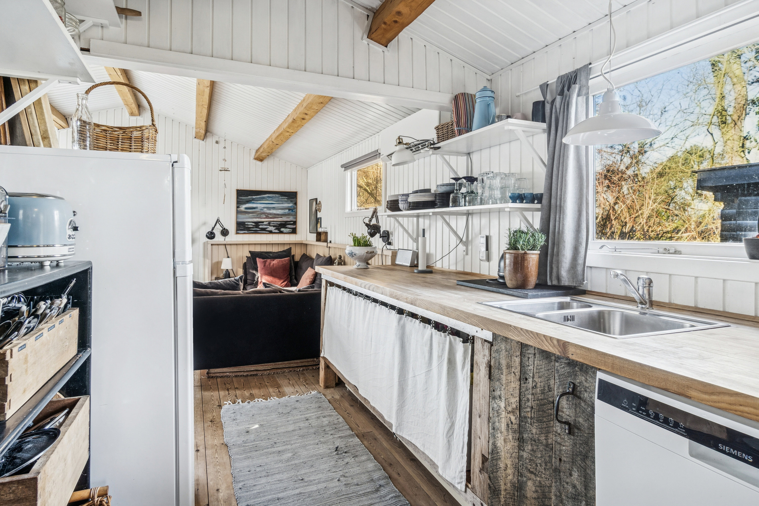 Fremhævet køkken billede i fuldskærmstilstand. Billede af Leifavej Vestre 32, 4550 Asnæs