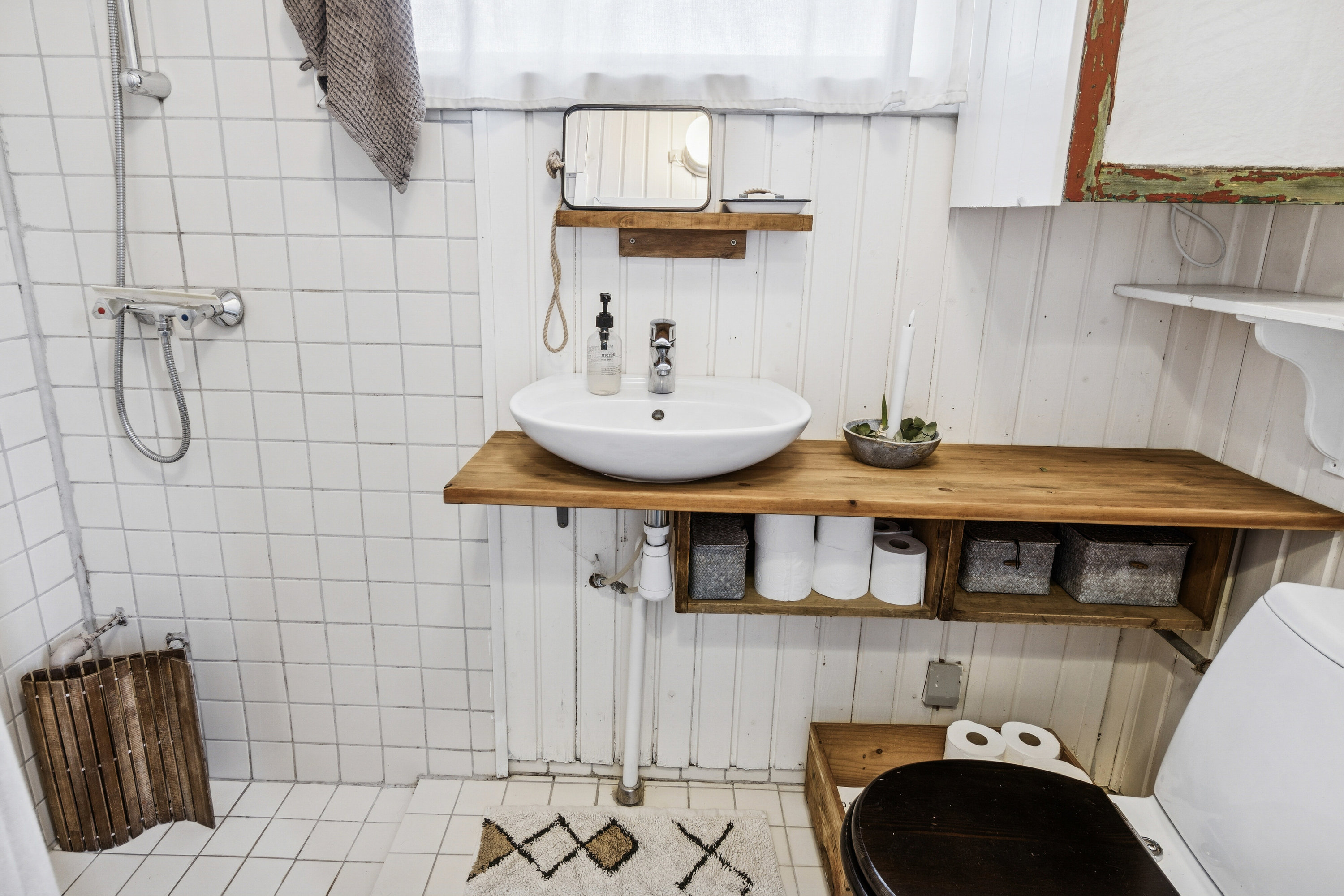 Fremhævet badeværelse billede i fuldskærmstilstand. Billede af Leifavej Vestre 32, 4550 Asnæs