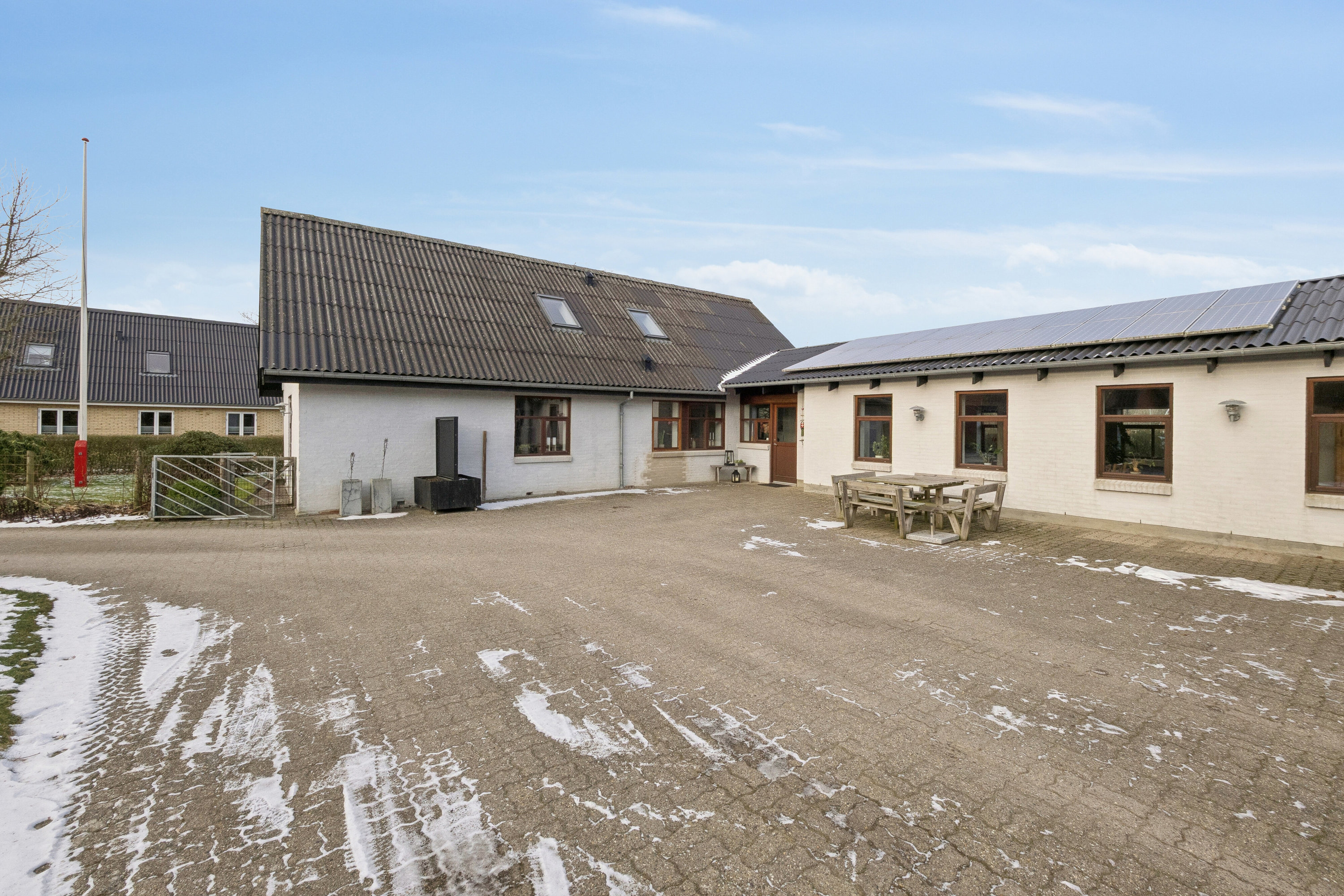 Fremhævet set fra vejen billede i fuldskærmstilstand. Billede af Silstrupvej 22, Tilsted, 7700 Thisted