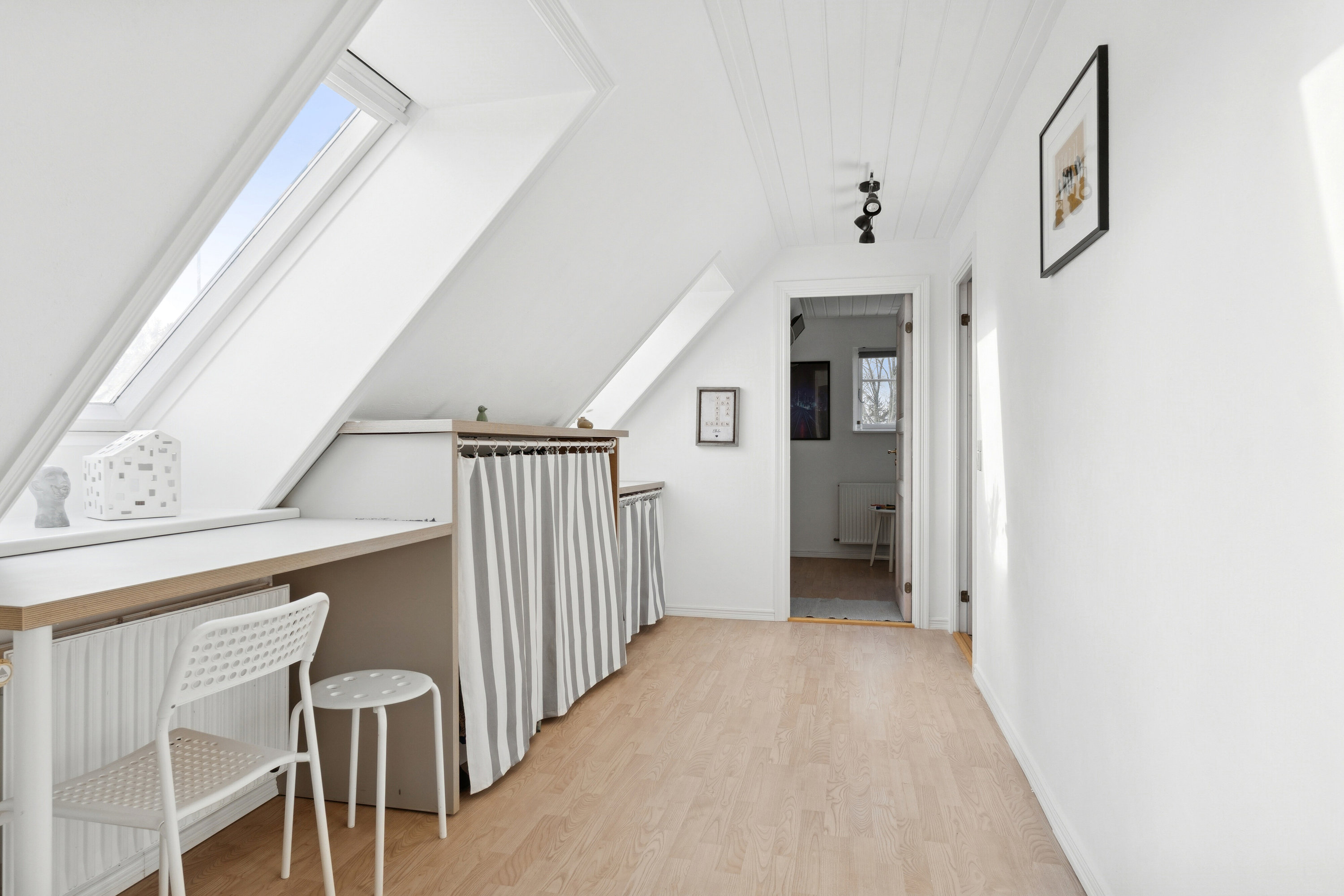 Fremhævet værelse billede i fuldskærmstilstand. Billede af Ålborgvej 202, 9800 Hjørring