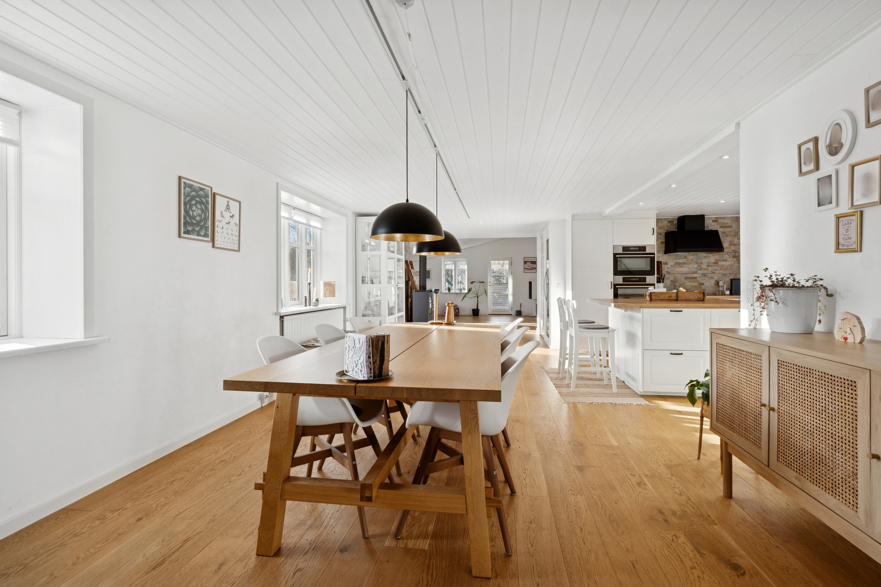 Fremhævet spisestue billede i fuldskærmstilstand. Billede af Ålborgvej 202, 9800 Hjørring