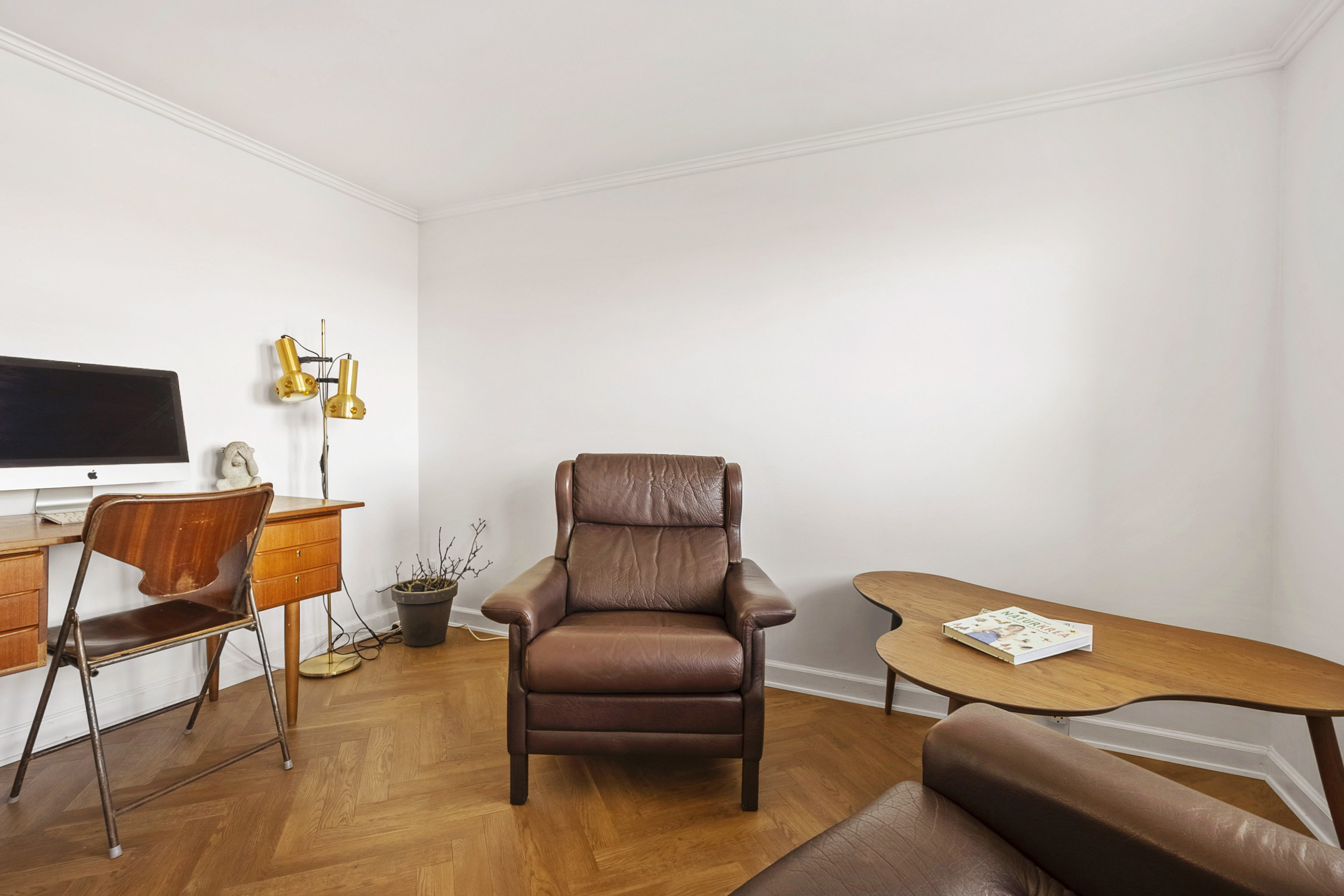 Fremhævet stue billede i fuldskærmstilstand. Billede af Kirkedalsvej 1, Rårup, 7130 Juelsminde