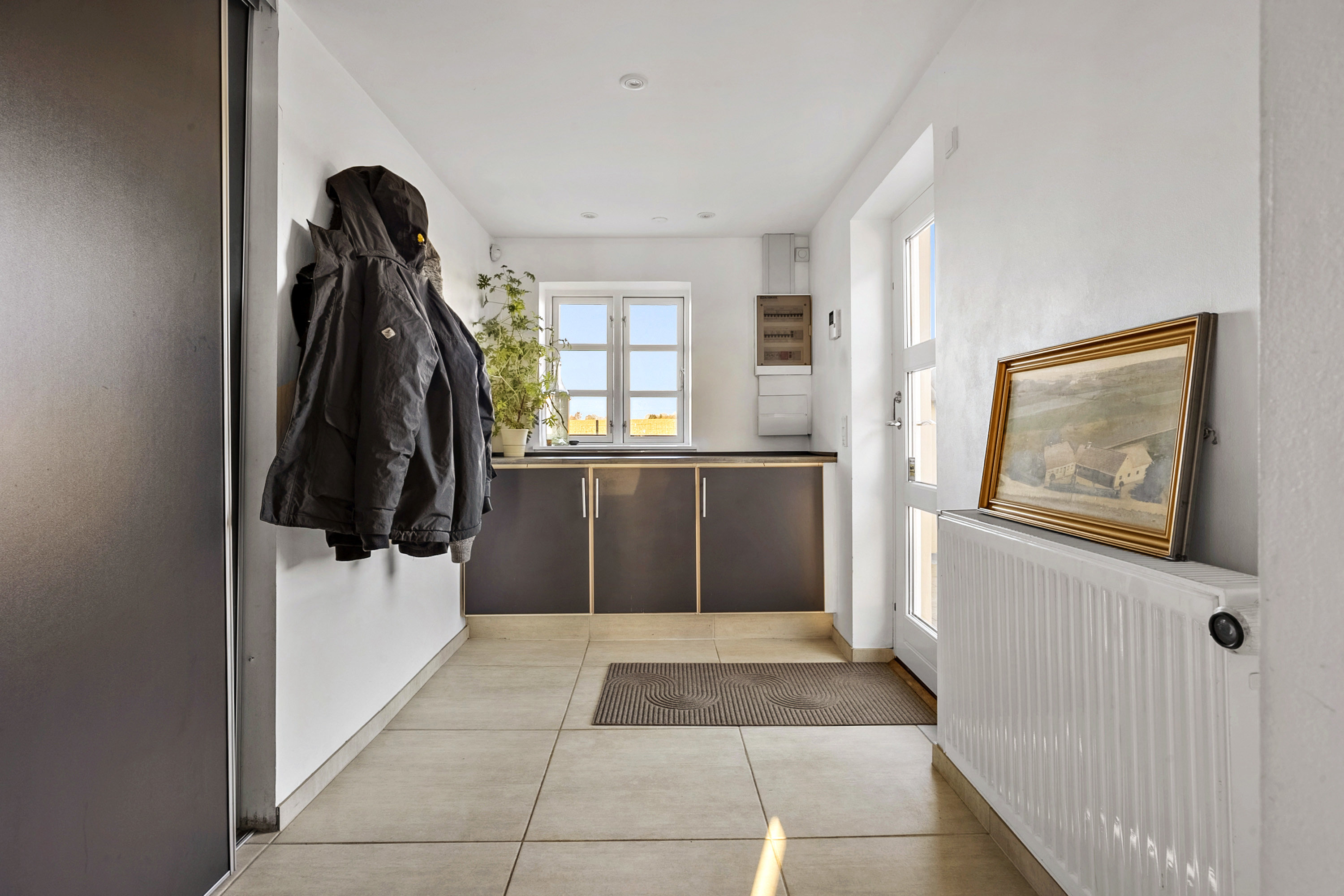 Fremhævet værelse billede i fuldskærmstilstand. Billede af Kirkedalsvej 1, Rårup, 7130 Juelsminde