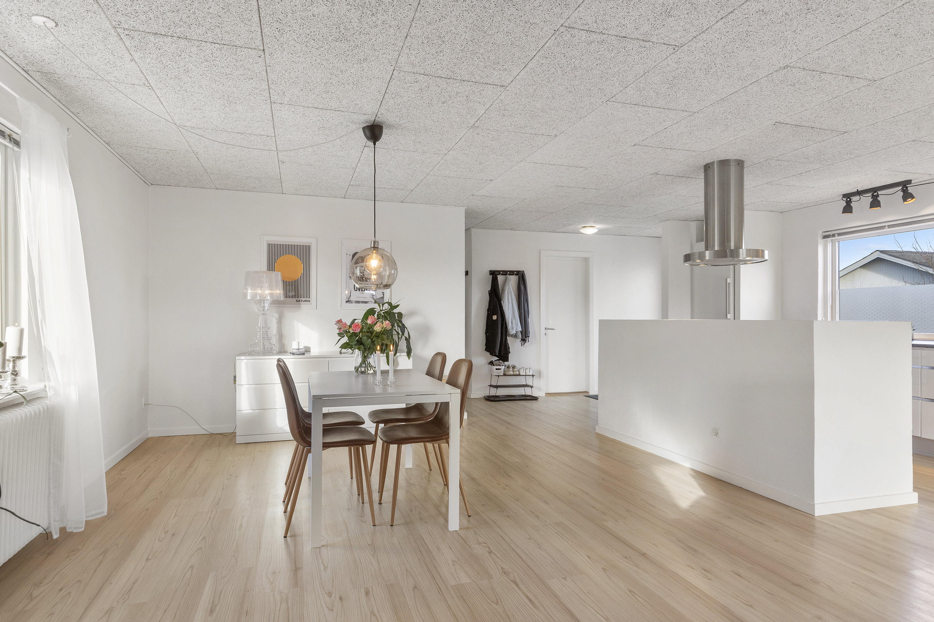 Fremhævet køkken alrum billede i fuldskærmstilstand. Billede af Lindevej 15, 9620 Aalestrup